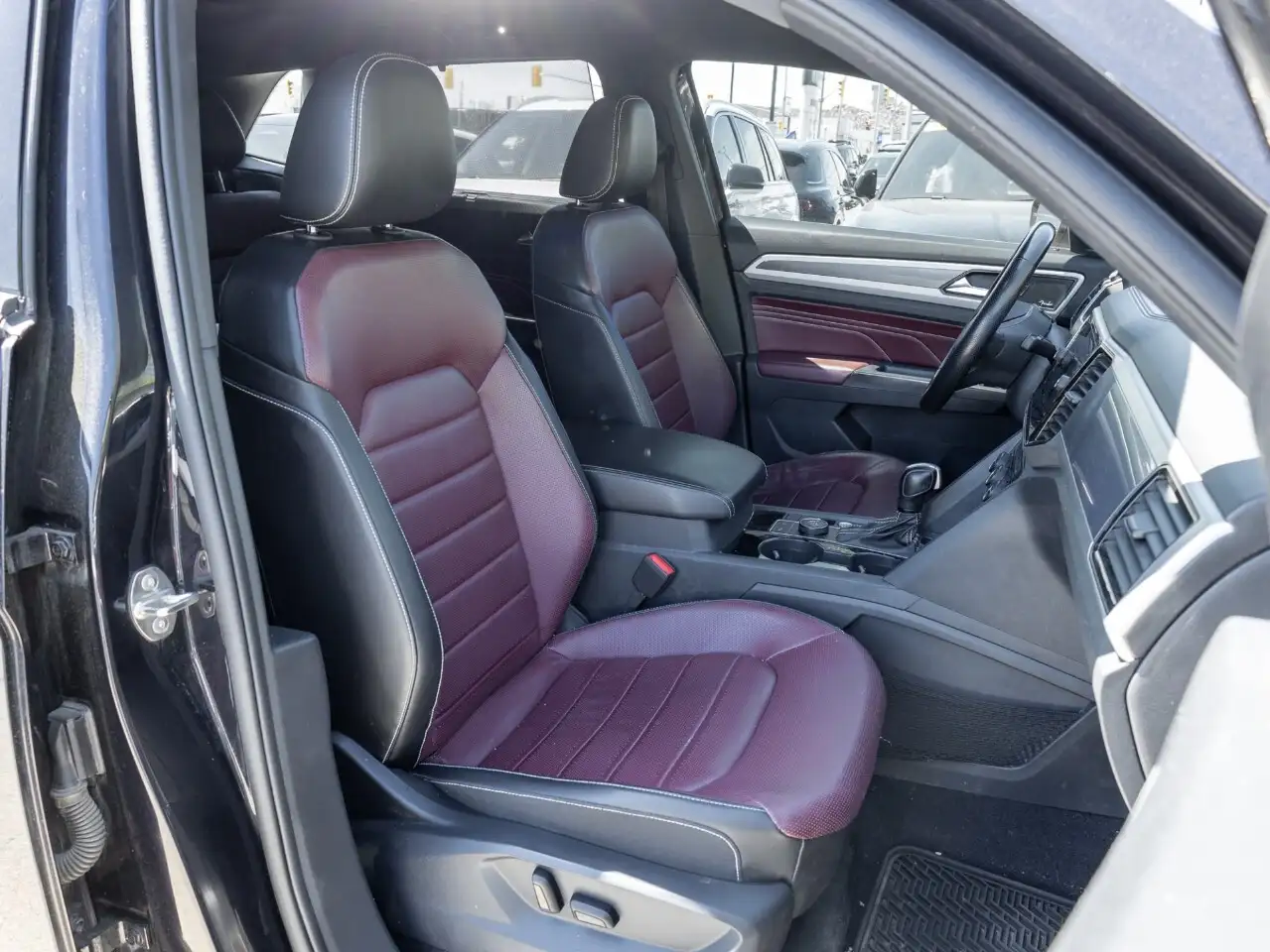 Volkswagen Atlas снимка Volkswagen Atlas