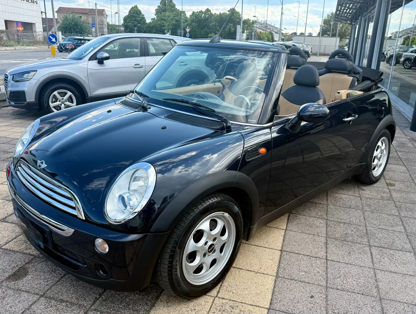MINI Cooper Cabrio Mini II R52 2001 Cabrio 1.6 Noir - 1
