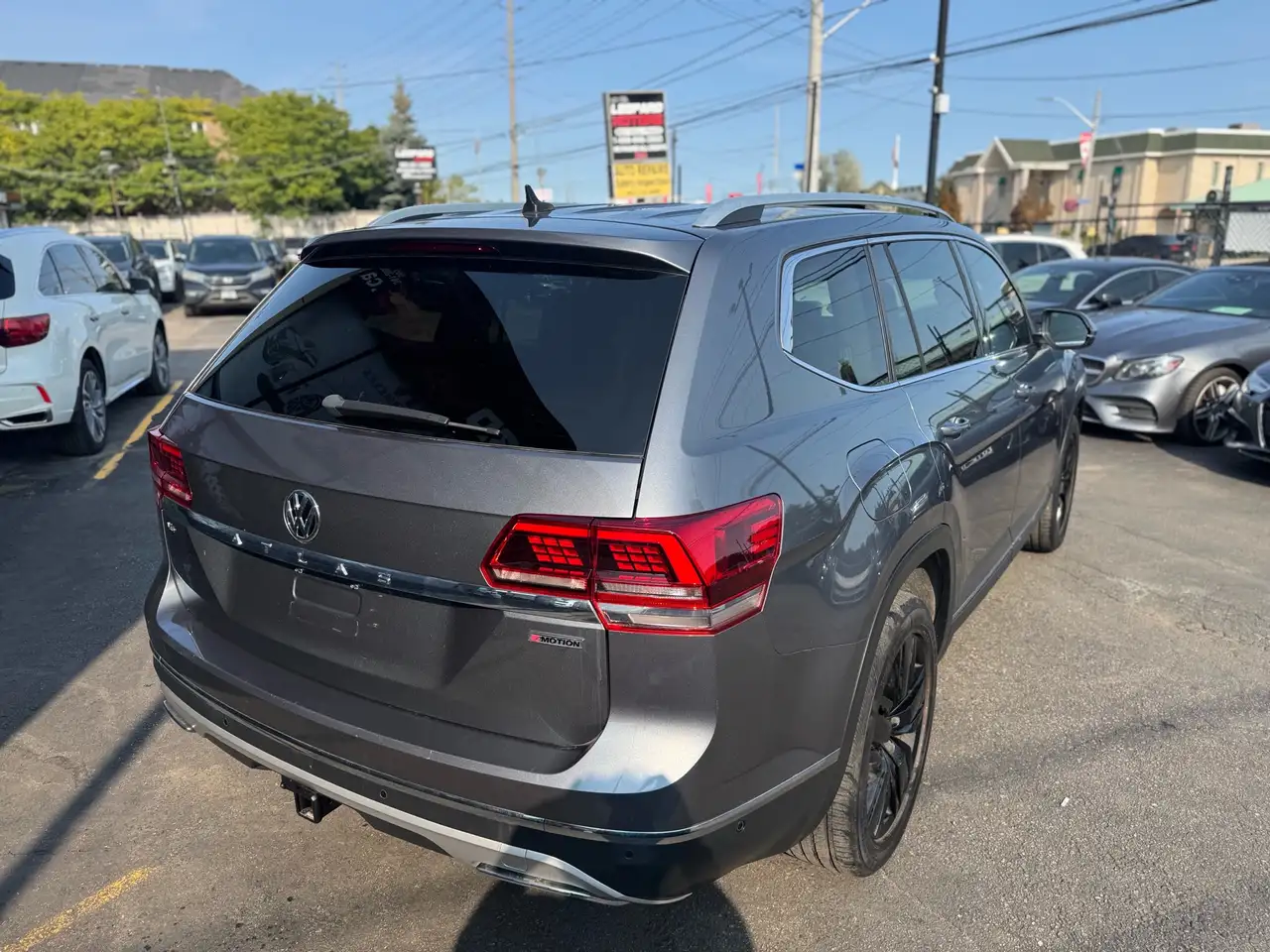 Volkswagen Atlas снимка Volkswagen Atlas