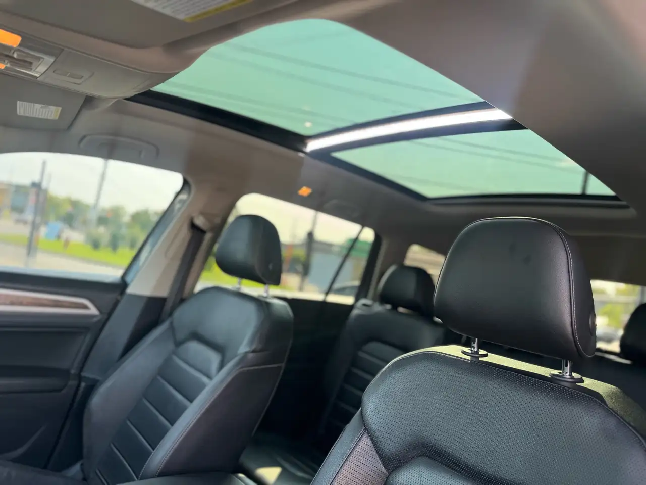 Volkswagen Atlas снимка Volkswagen Atlas
