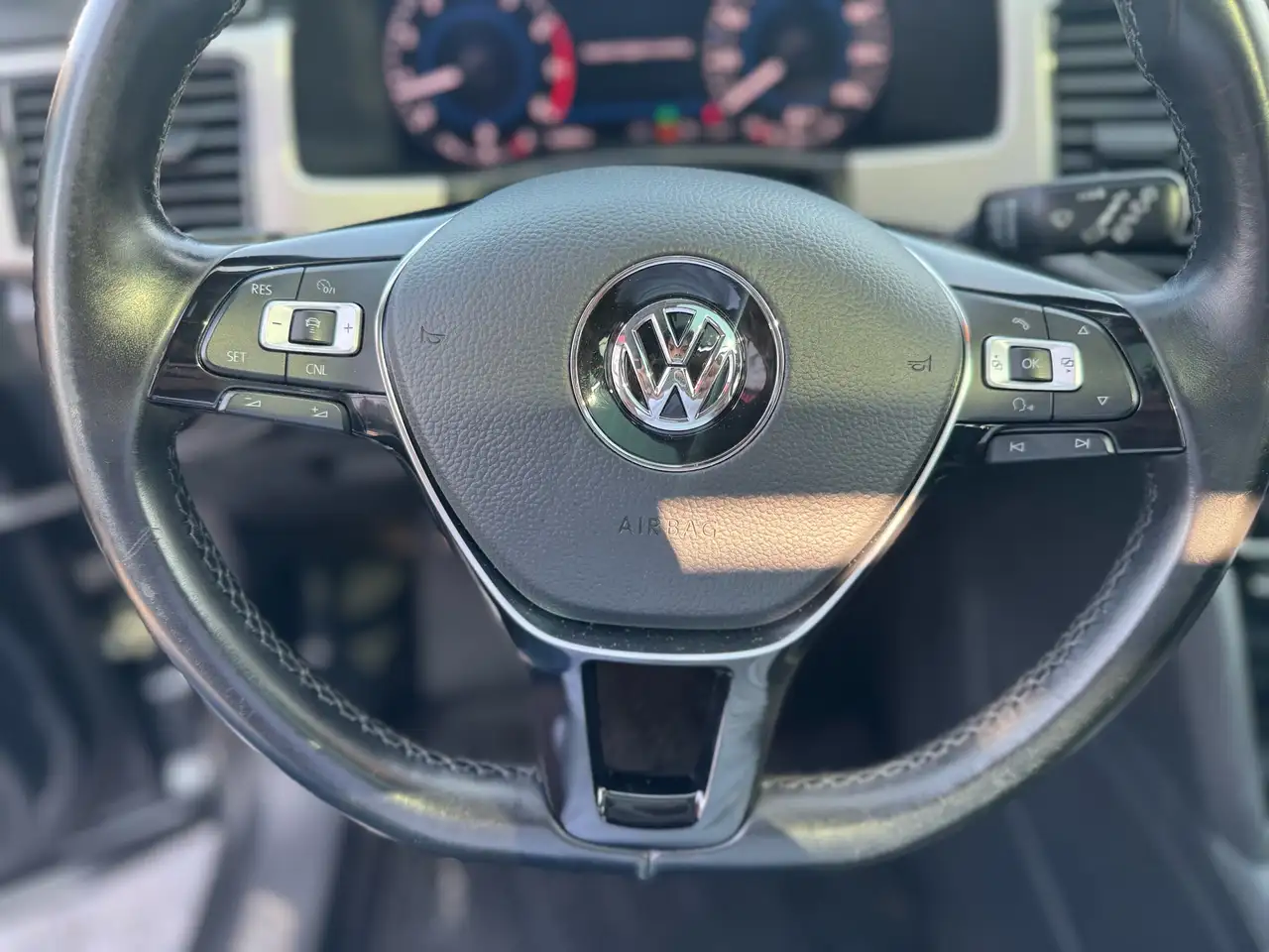 Volkswagen Atlas снимка Volkswagen Atlas