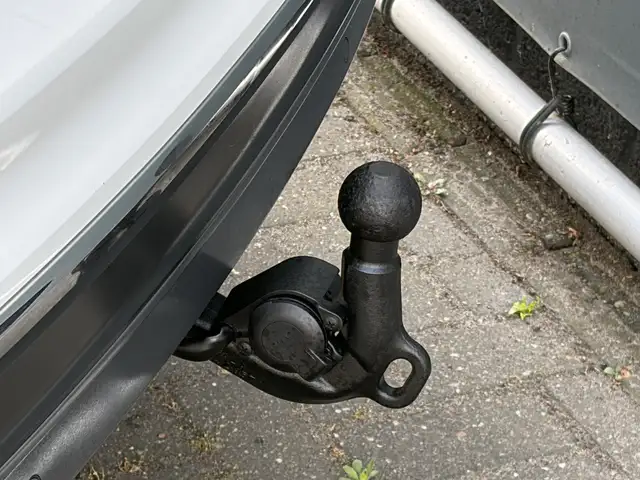 Volkswagen Tiguan Allspace view 15