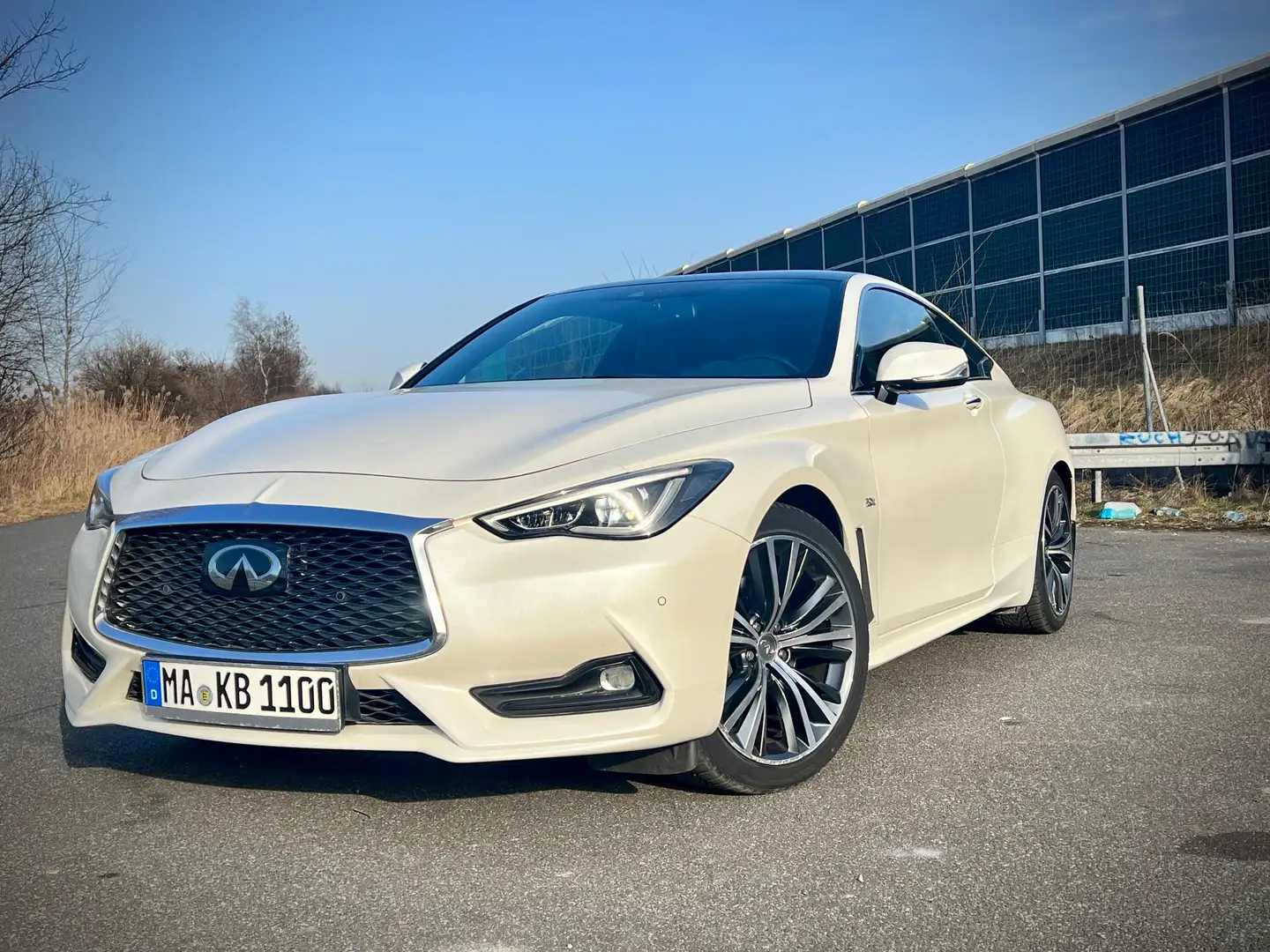 Infiniti Q60 2.0t Coupe Aut. Premium Tech leder - 1