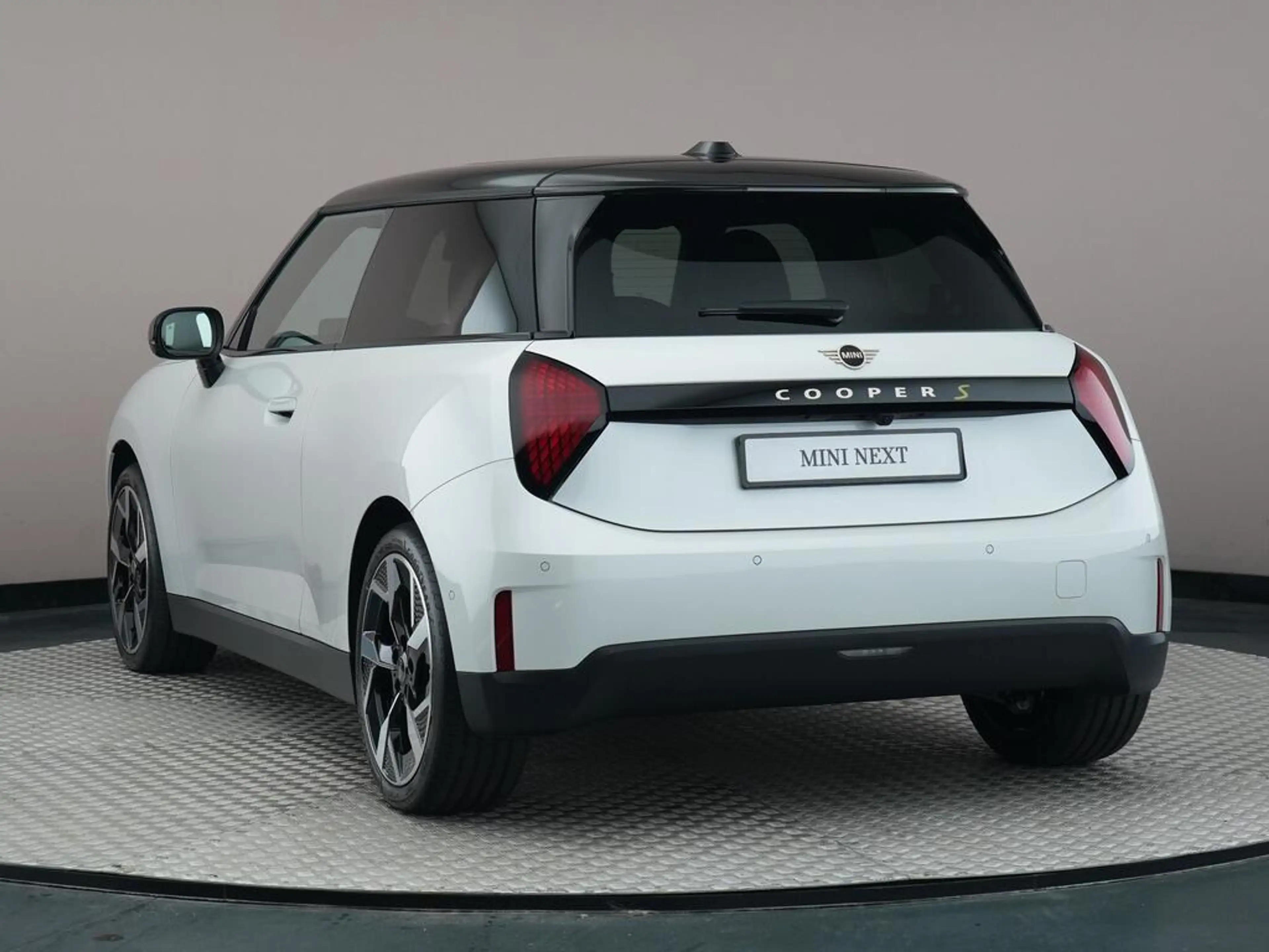 MINI Cooper SE 3 Deurs | Classic M Trim — photo 5