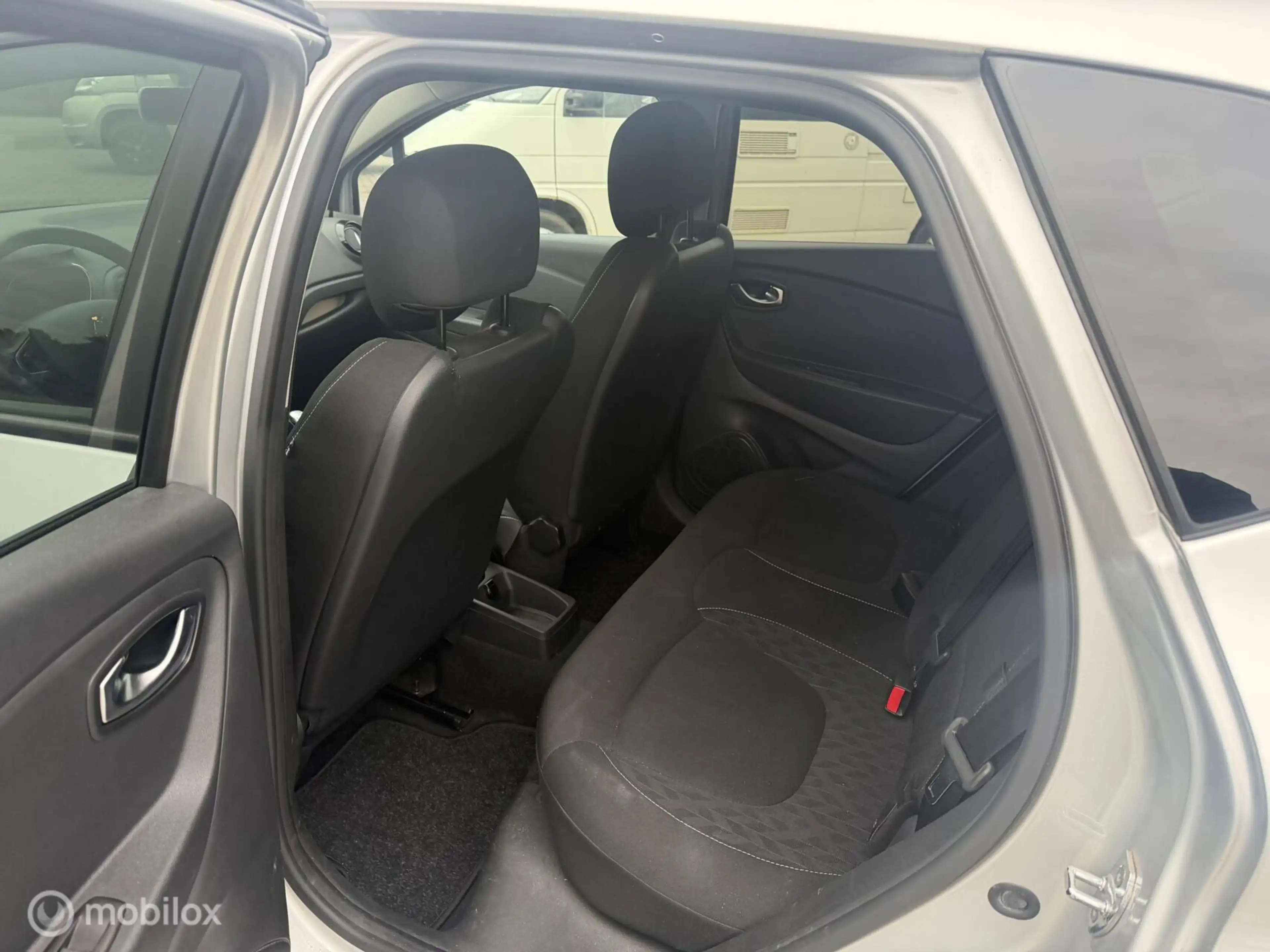 Renault Captur 0.9 TCe Limited — photo 6