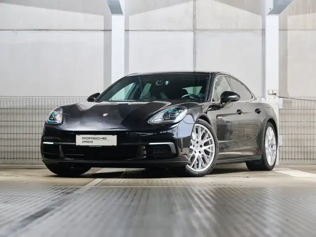 Porsche Panamera 4 E-Hybrid II