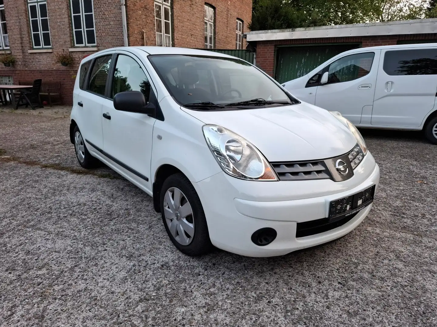 Nissan Note Visia 1.4, klima, Standheizung, TÜV 2027 Blanc - 1