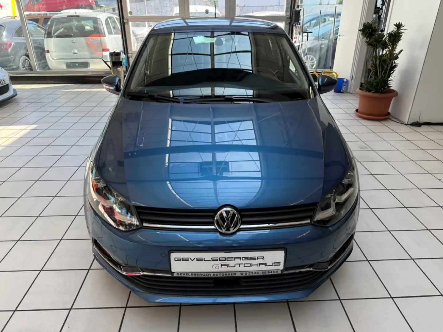 Volkswagen Polo V Highline BMT Start-Stopp 1.2 TSI Klima,AHK,1 Han Blau - 2