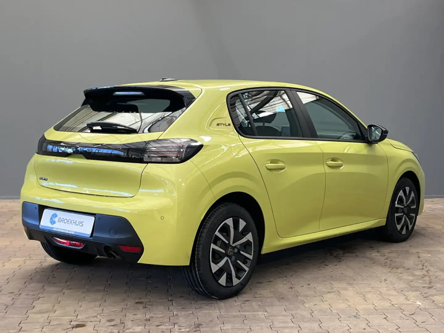 Peugeot 208 1.2 PureTech 75 Style | Apple Carplay/Android Auto Yeşil - 2