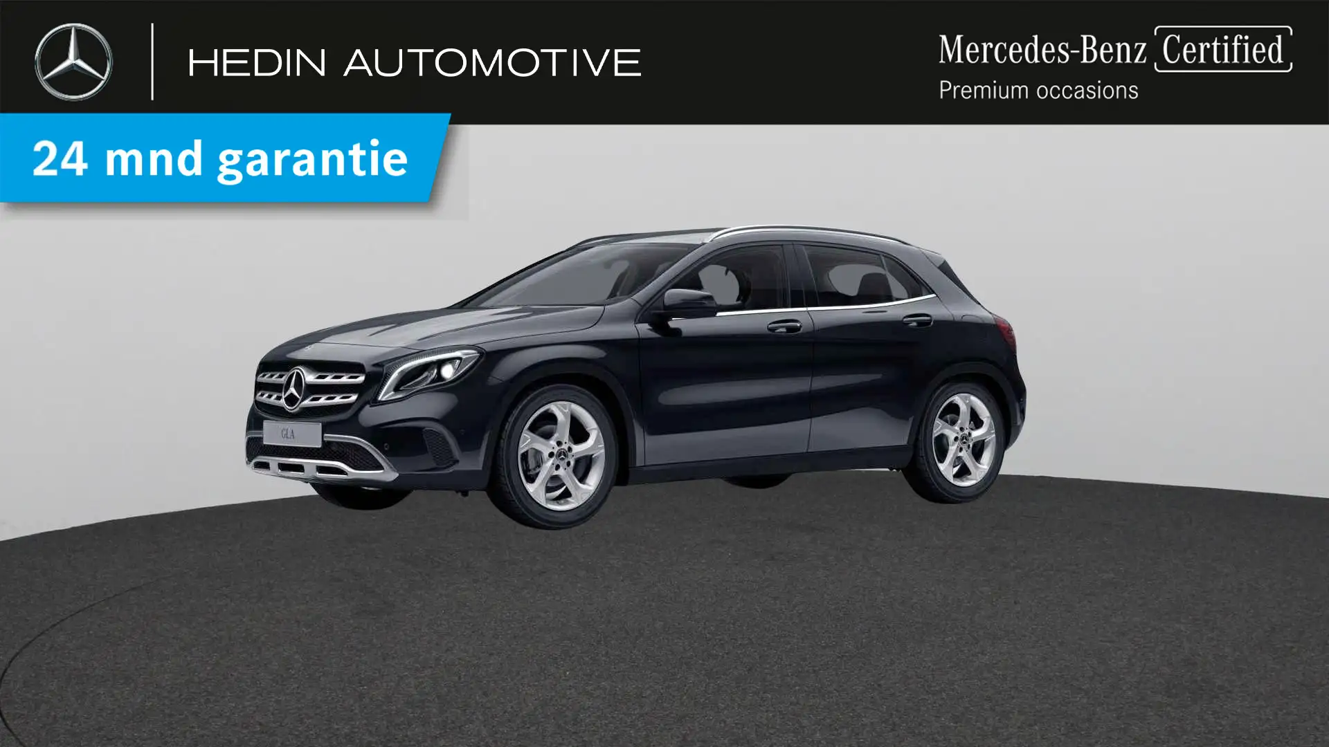 Mercedes-Benz GLA 180 D Urban Line | Handgeschakeld | Parkeersensoren | Zwart - 1