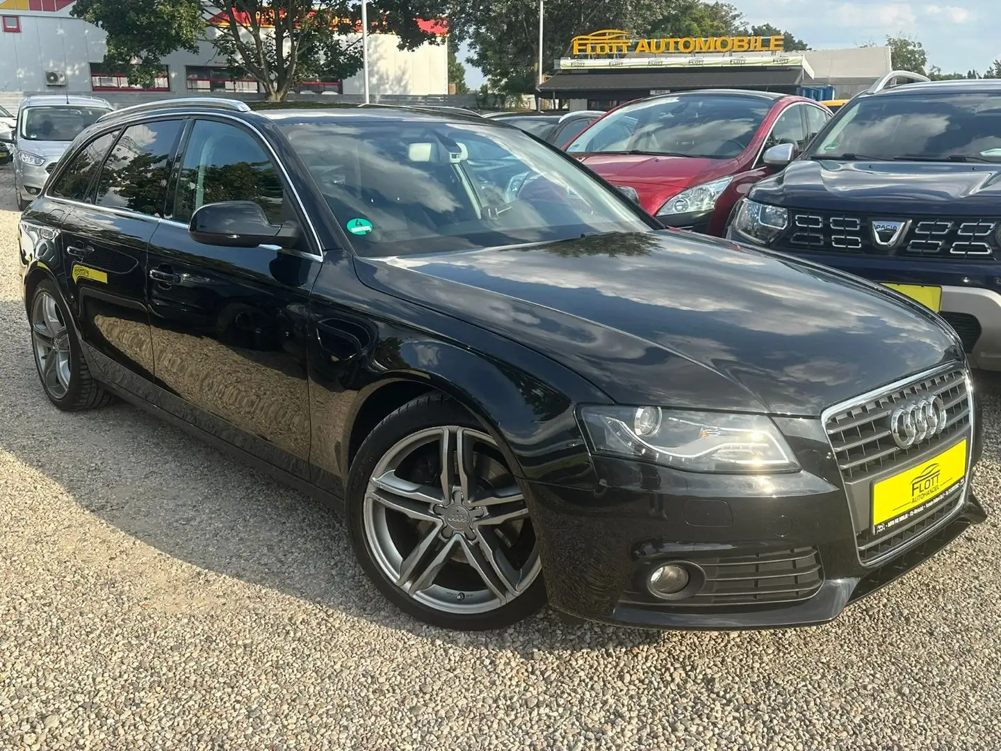 Audi A4 2.0TDI*Klimaaut*Shz*Navi*18 ZOLL Schwarz - 1