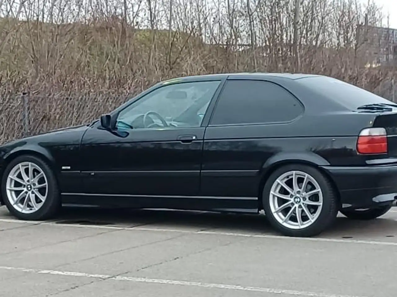 BMW 323 3er 323ti compact Sport Edition, foto 2