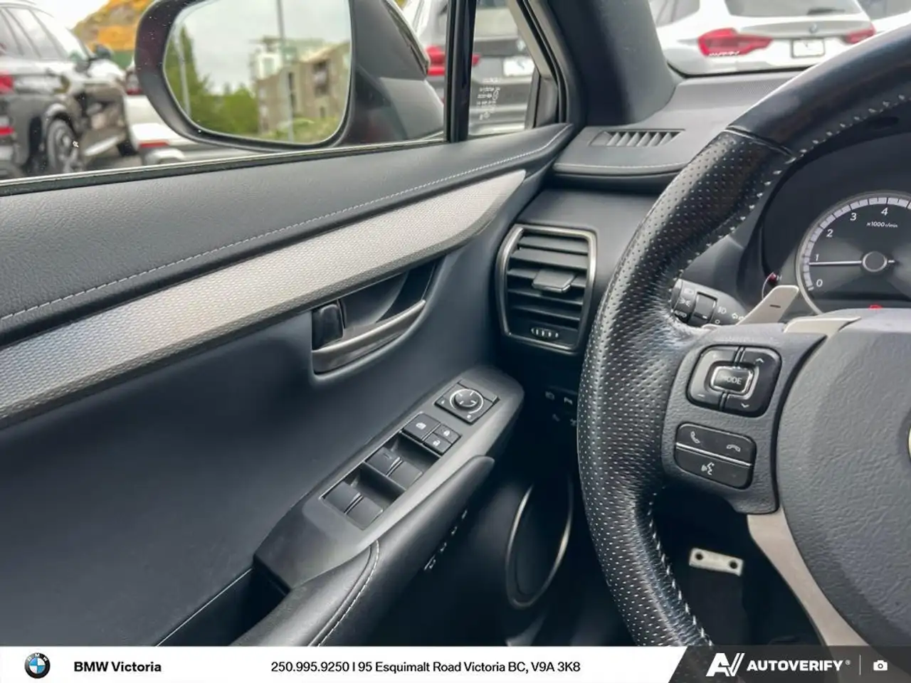 Lexus NX fotografie Lexus NX
