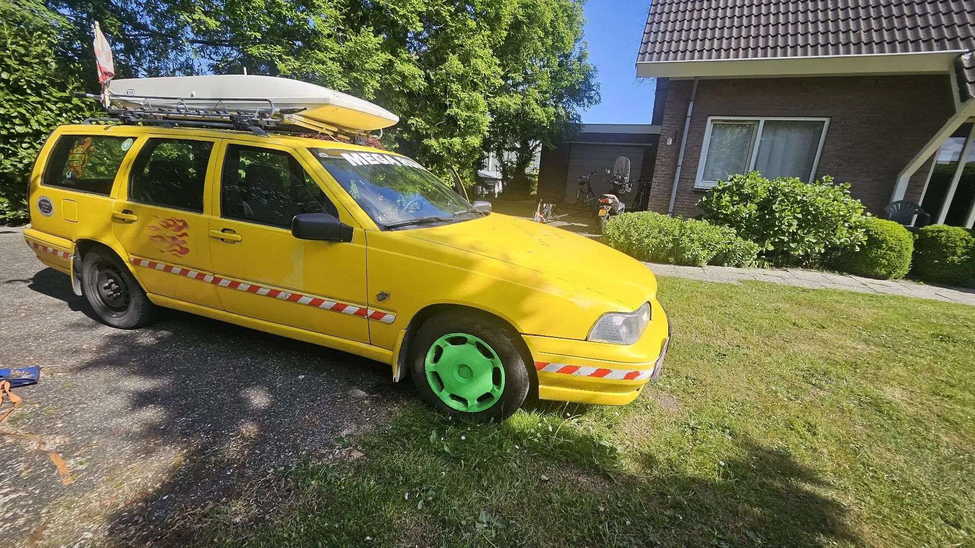 Volvo V70 2.5 D Metropolitan - 1
