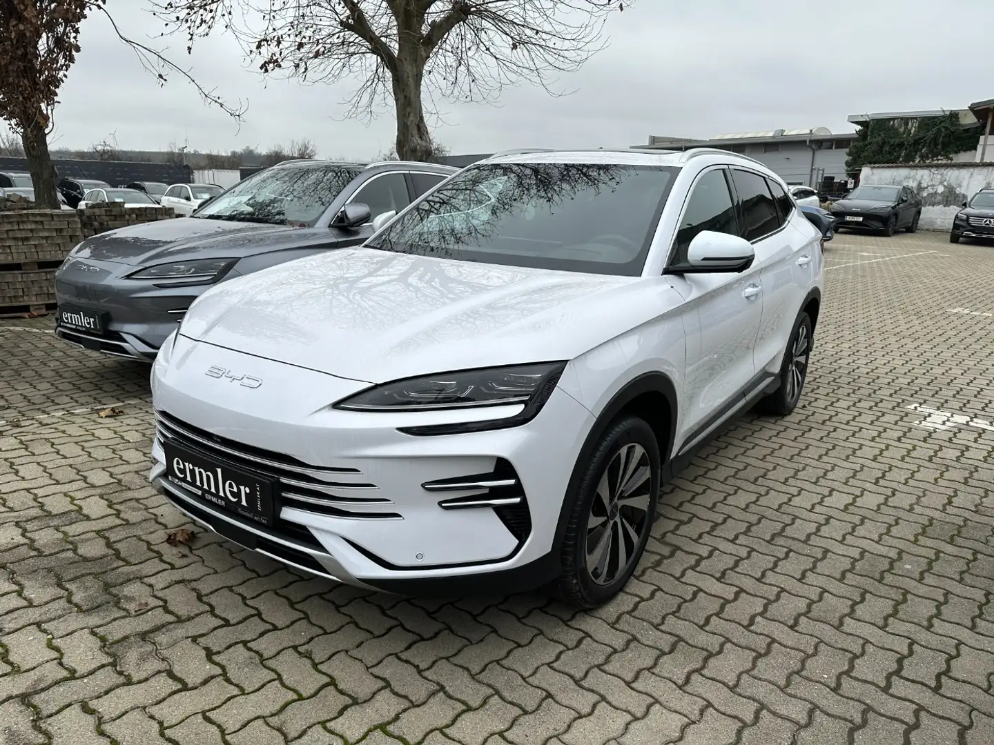 BYD Seal U DM-i Boost Vorführwagen AKTION Probefahrt Weiß - 2