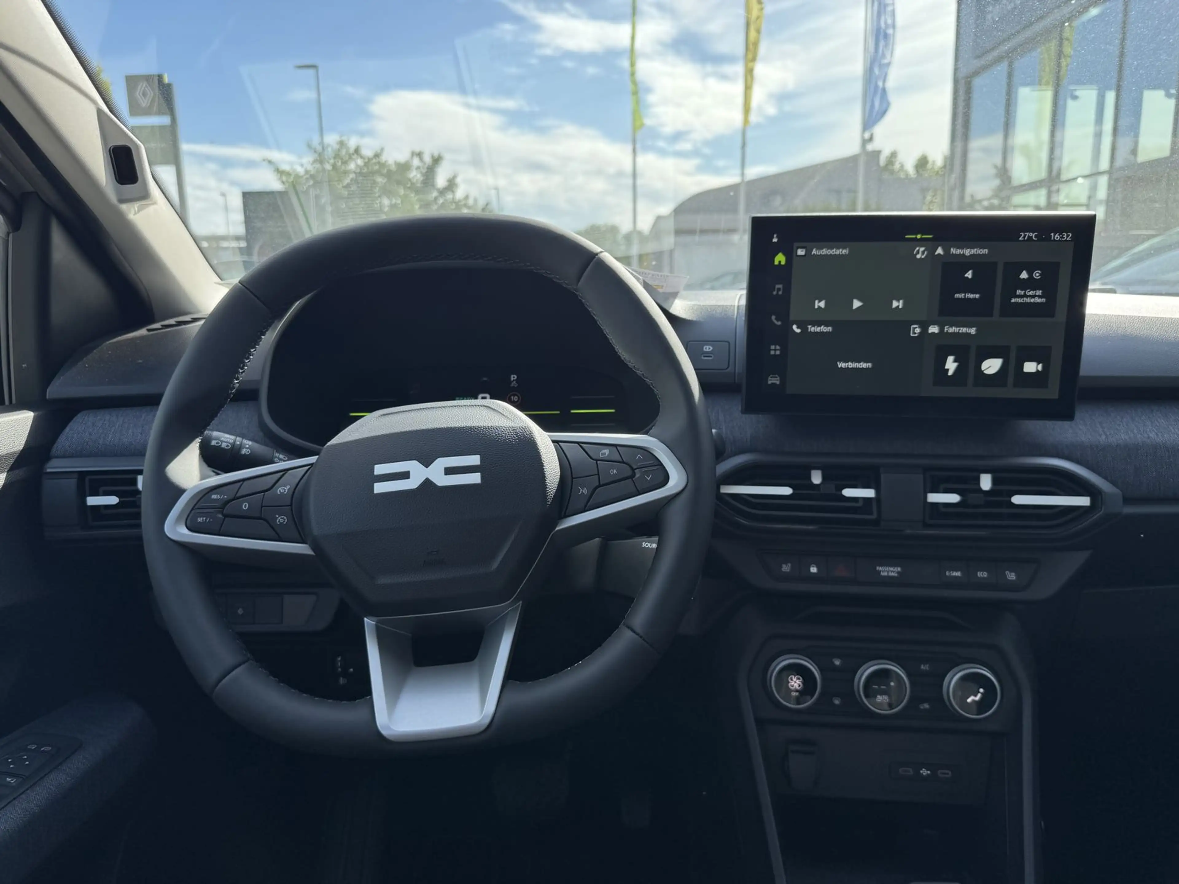 Dacia Jogger Journey hybrid 155*Navi*360°Kamera — photo 15