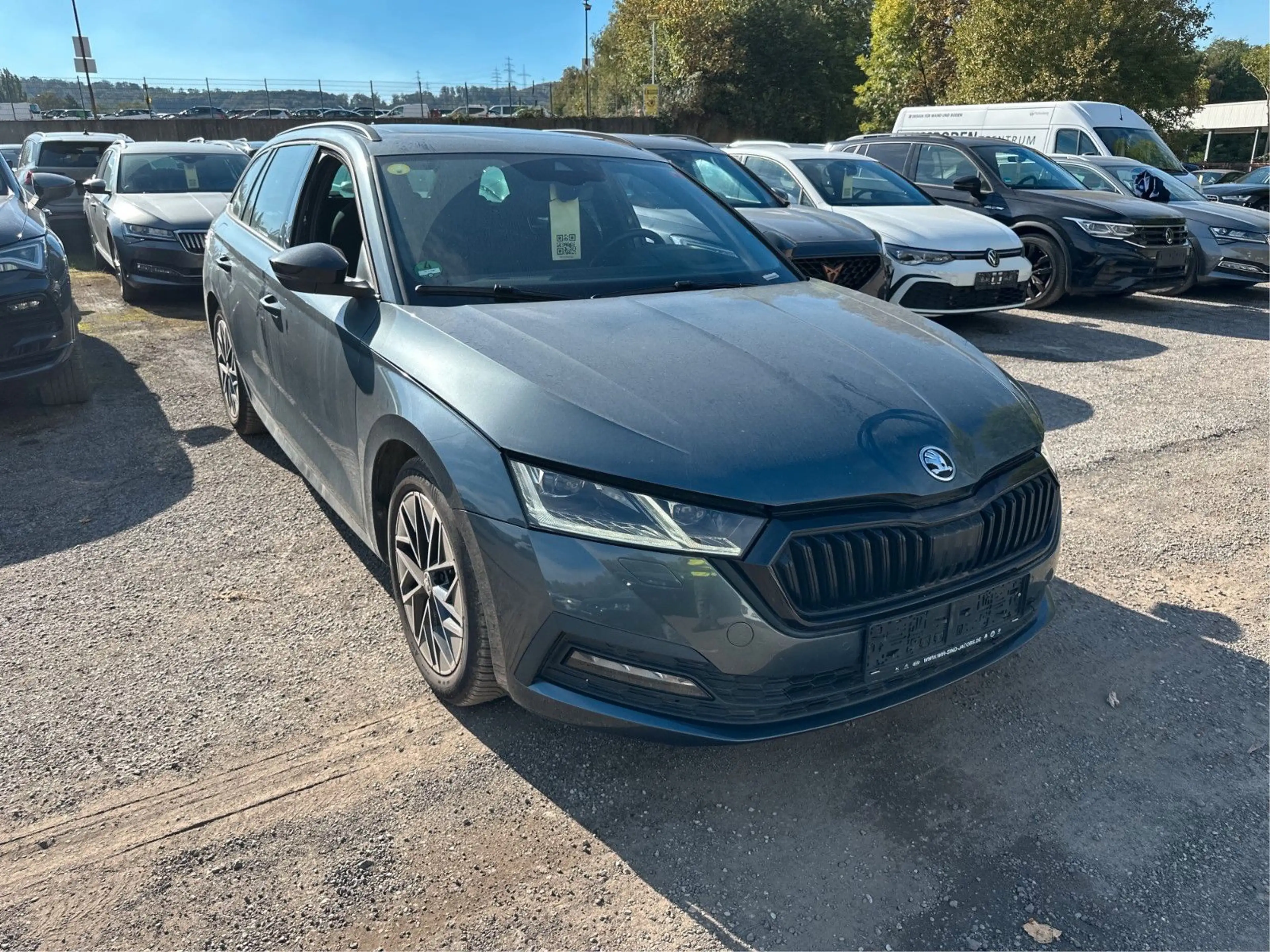 Skoda Octavia Combi 2.0 TDI *AHK*HUD*MATRIX*STANDH* — photo 2