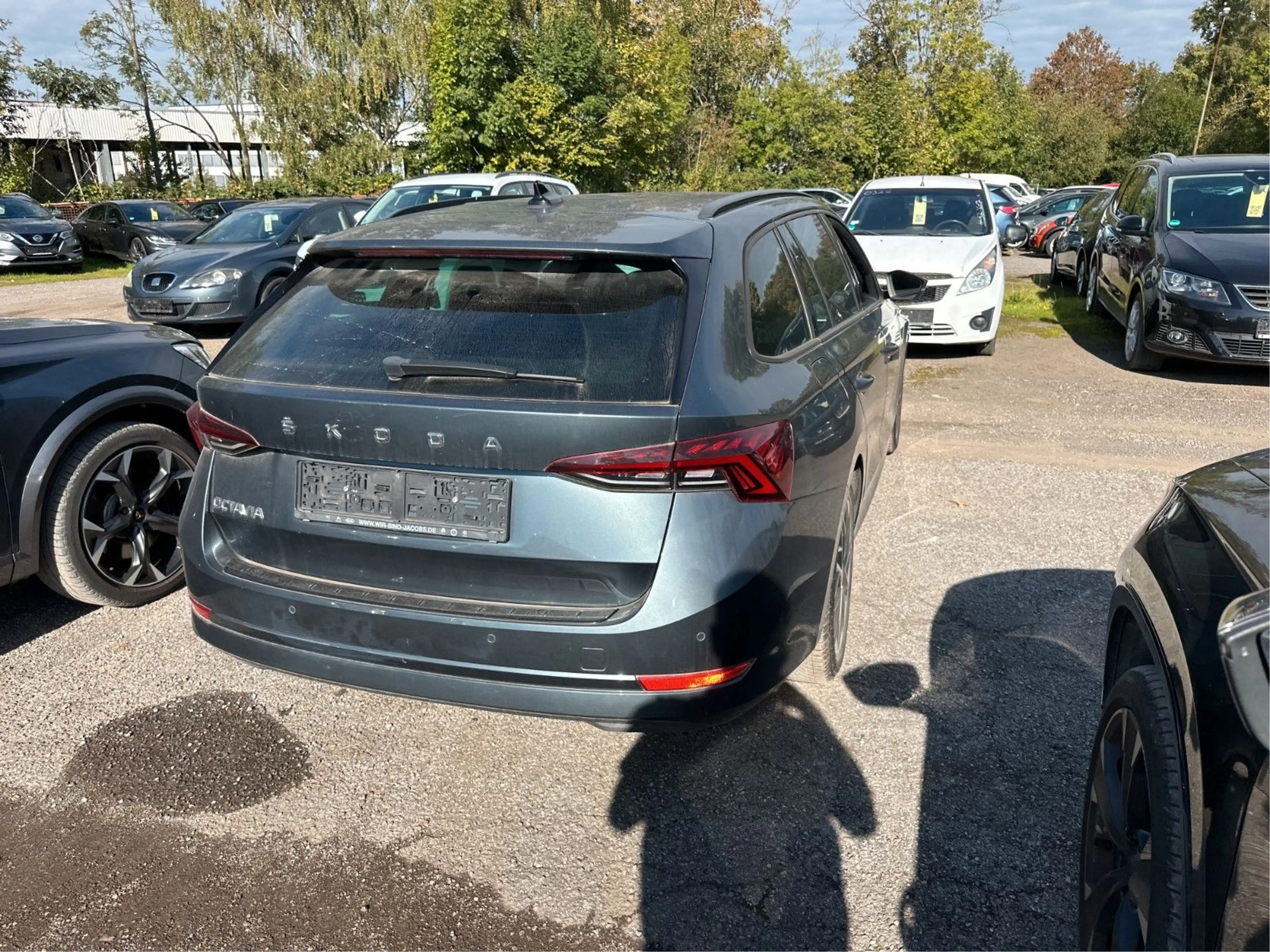 Skoda Octavia Combi 2.0 TDI *AHK*HUD*MATRIX*STANDH* — photo 4