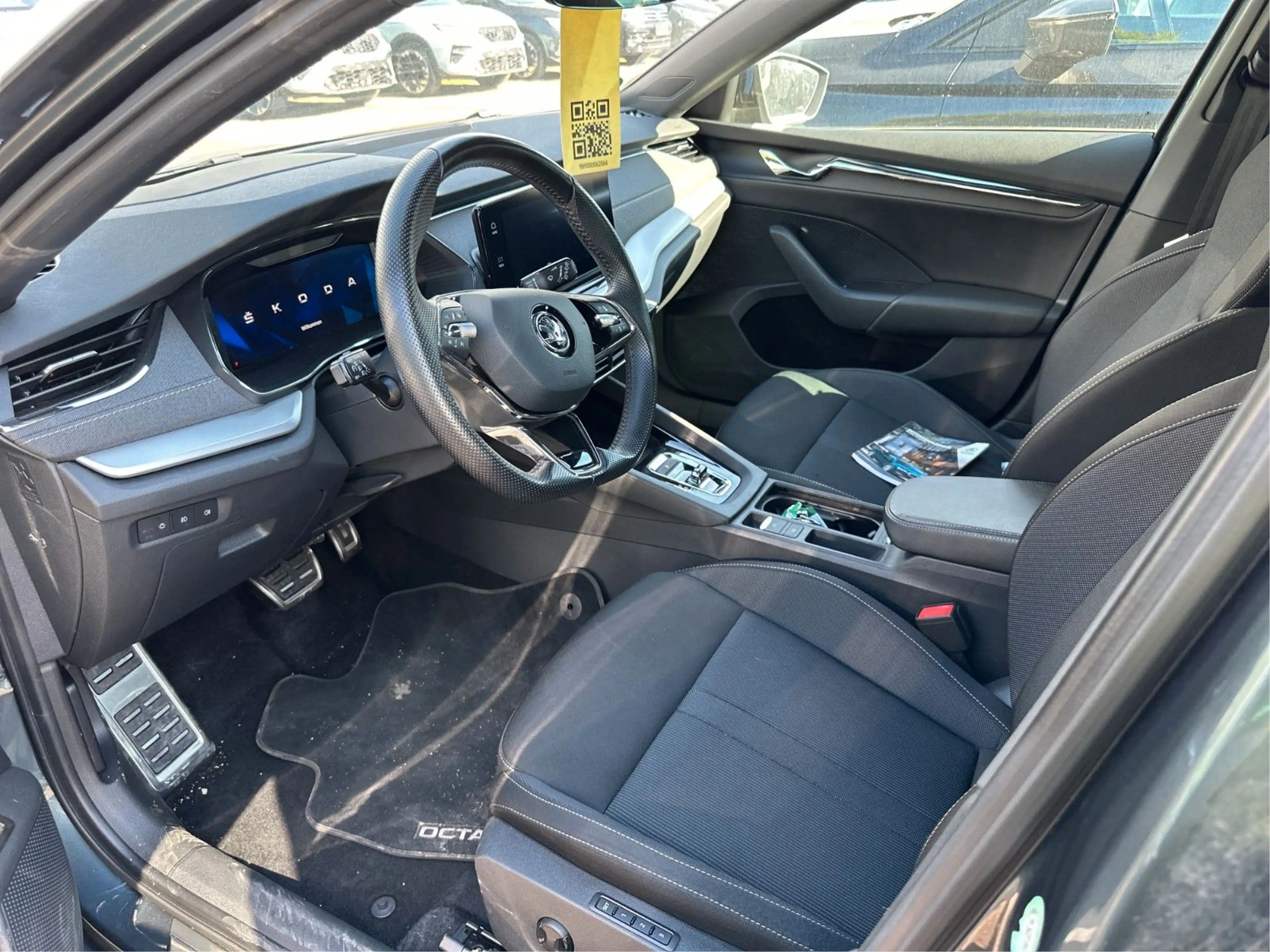 Skoda Octavia Combi 2.0 TDI *AHK*HUD*MATRIX*STANDH* — photo 6
