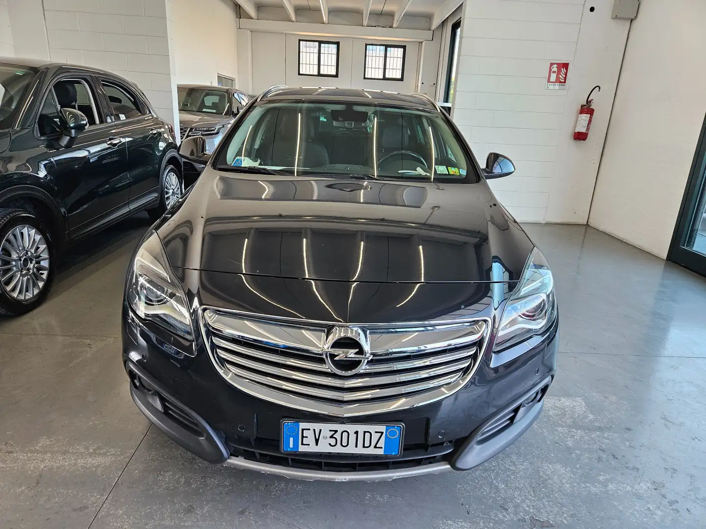 Opel Insignia Country Tourer 2.0 cdti  4x4 163cv auto Nero - 2