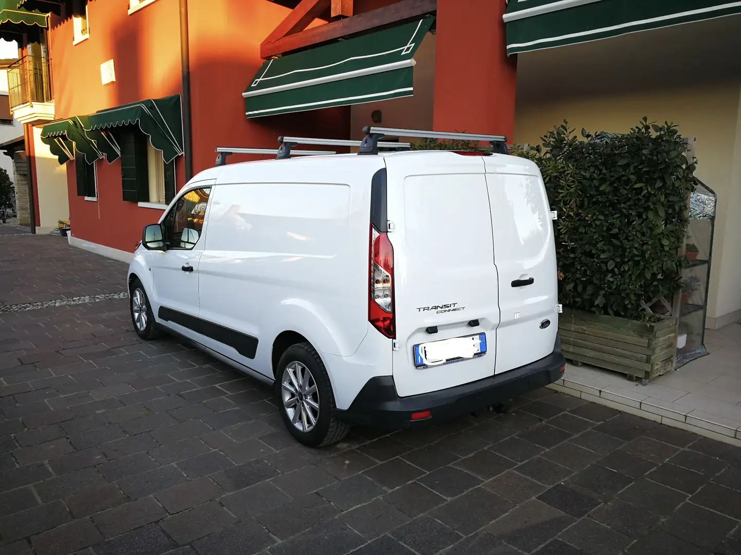 Ford Transit Connect - 2
