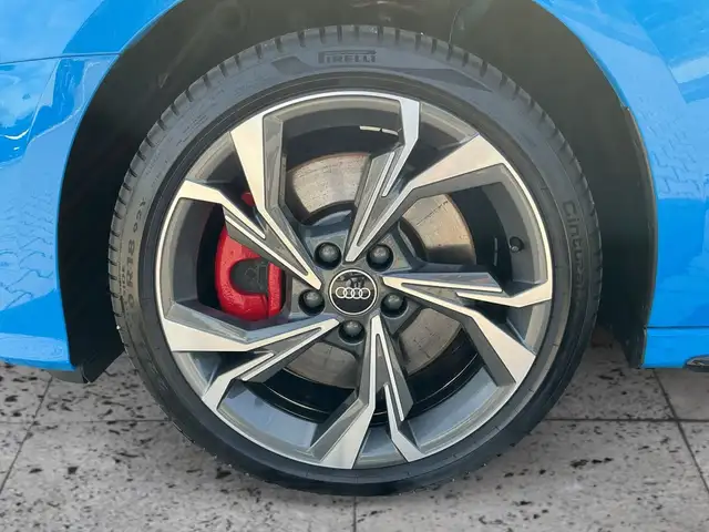 Audi A3 view 8