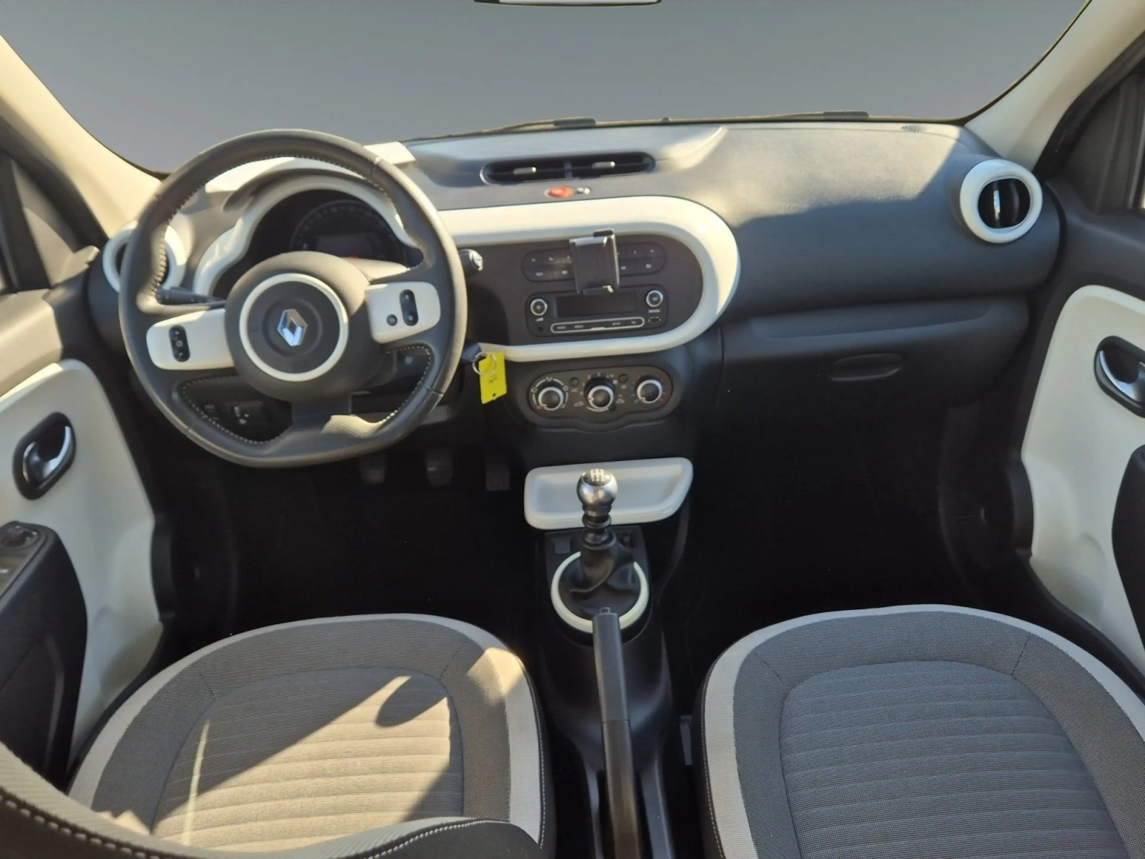 Renault Twingo 0.9 TCe 90 Limited *SHZ*PDC*KLIMA*TEMPOMAT — photo 9