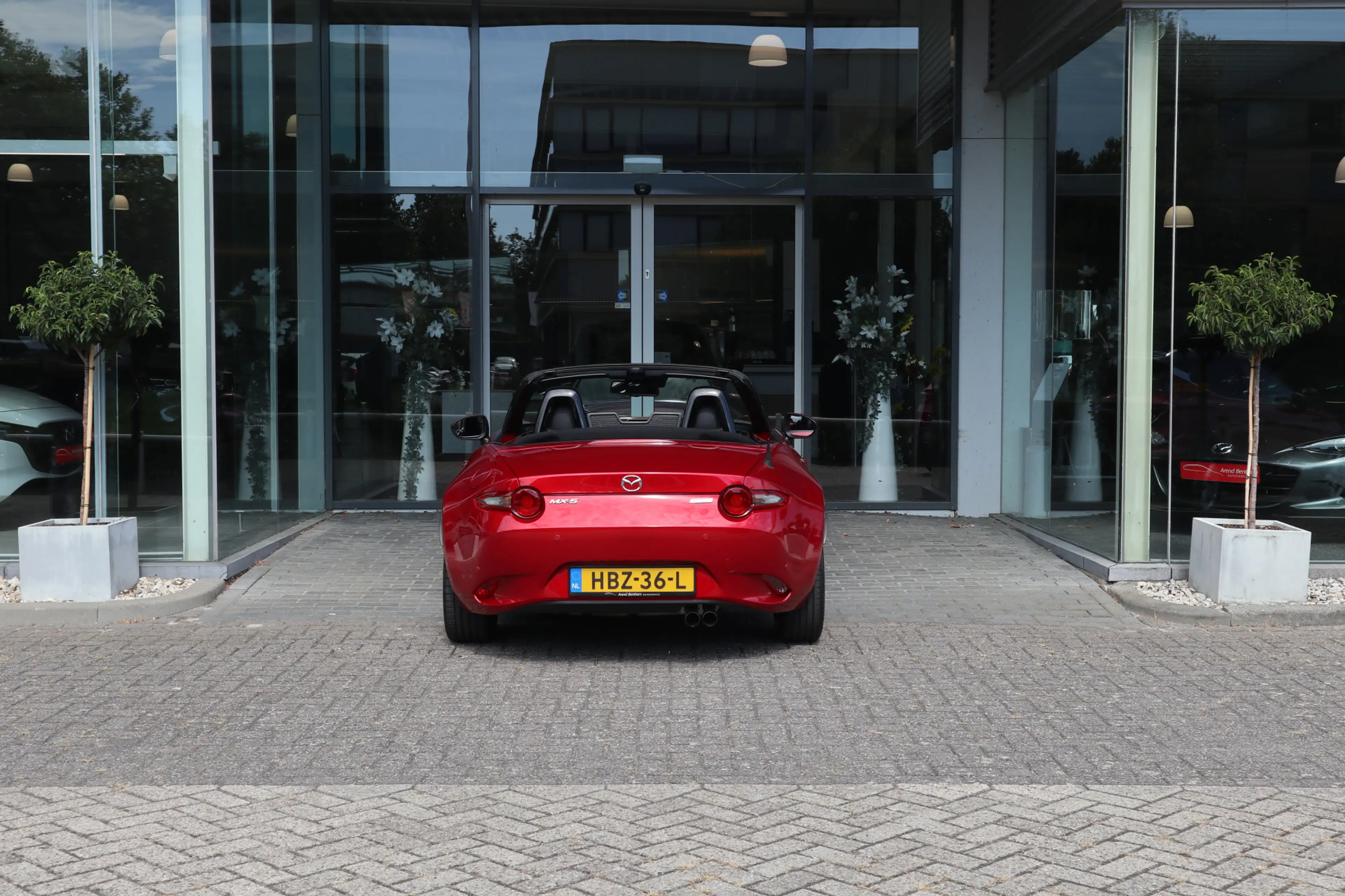Mazda MX-5 2.0 SkyActiv-G 160 GT-M — photo 6