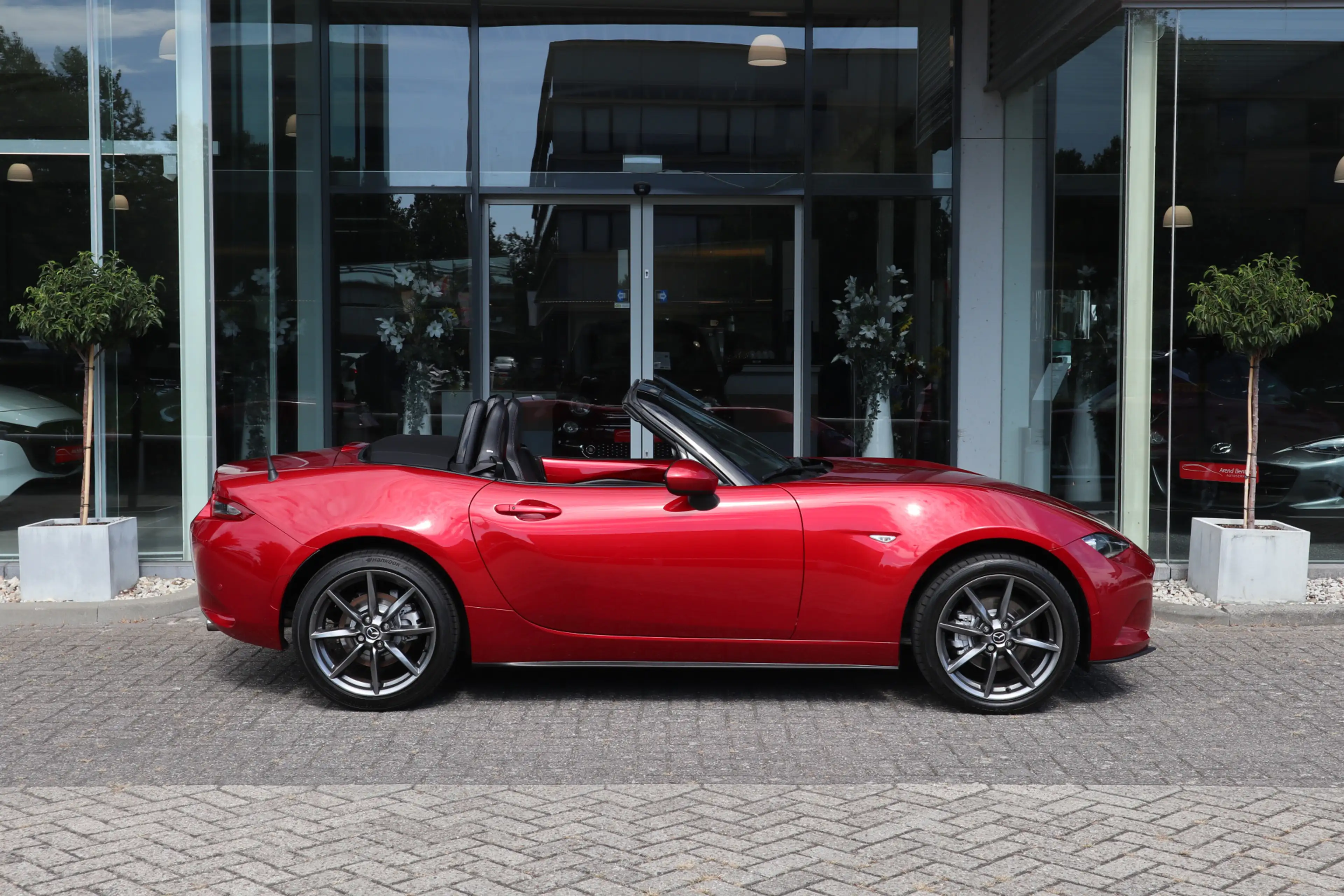 Mazda MX-5 2.0 SkyActiv-G 160 GT-M — photo 20