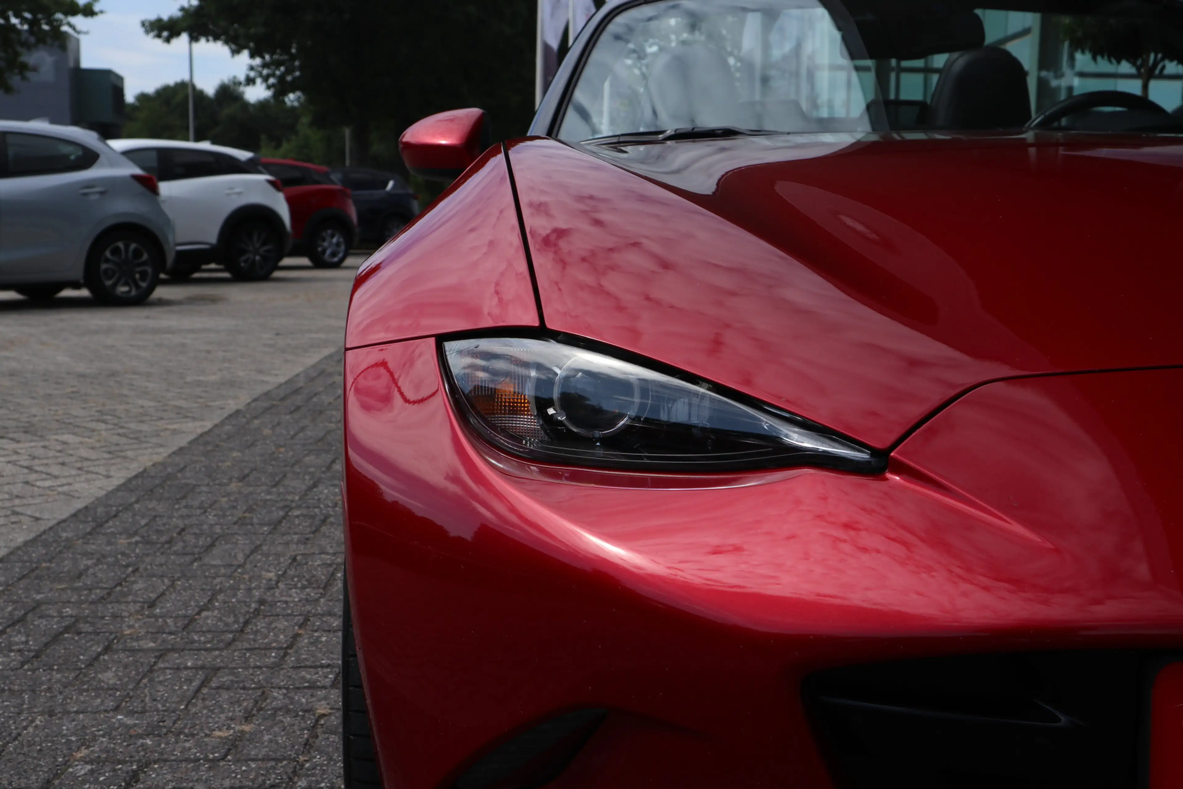 Mazda MX-5 2.0 SkyActiv-G 160 GT-M — photo 28