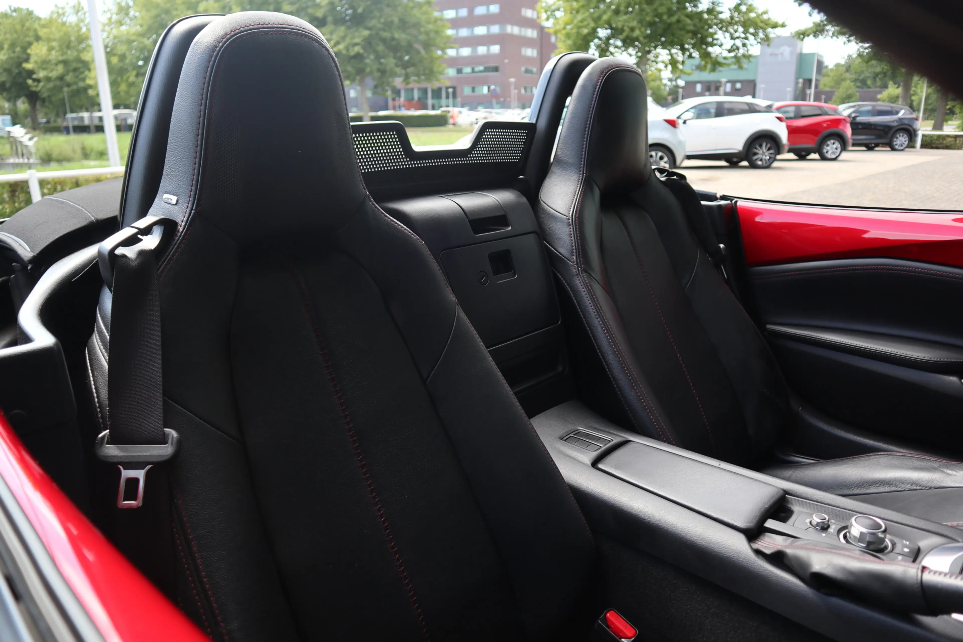 Mazda MX-5 2.0 SkyActiv-G 160 GT-M — photo 7