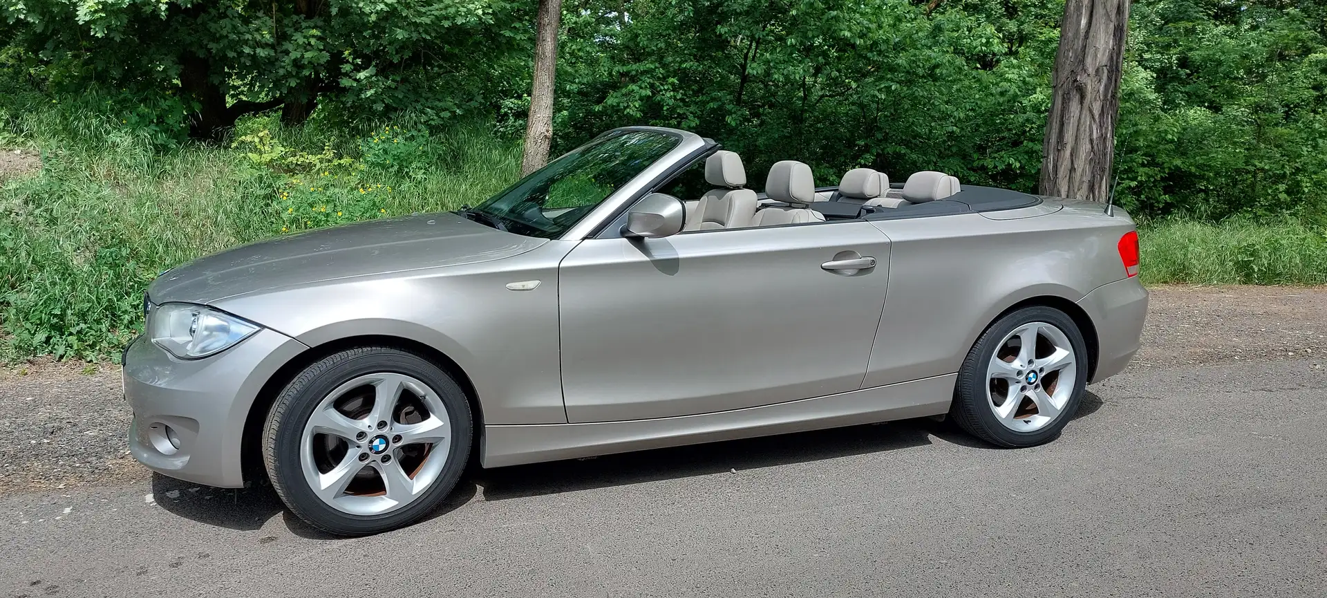 BMW 118 118d Cabrio - Winterpreis Bronze - 2