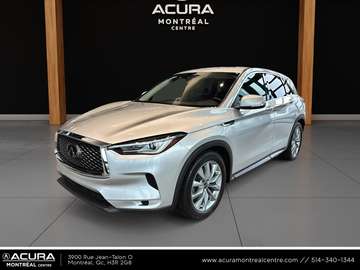INFINITI InTouch • Heated Leather Seats • Rearview Camera / INFINITI InTouch • Sièges en cuir chauffants • Caméra de recu