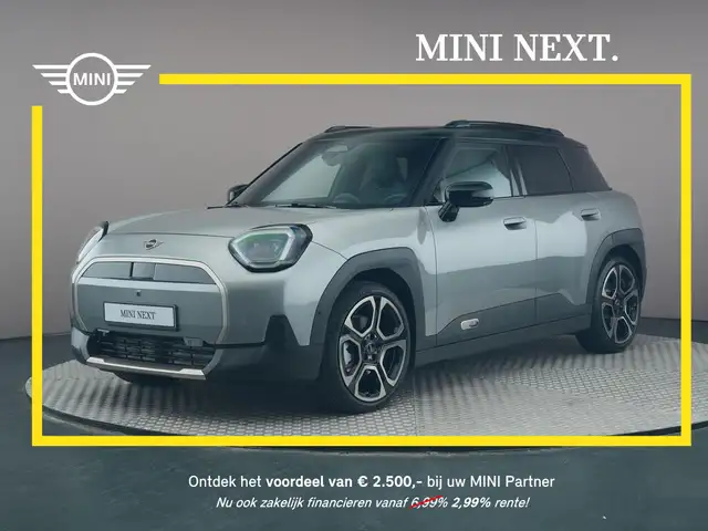 MINI Aceman E Favoured L 42.5 kWh