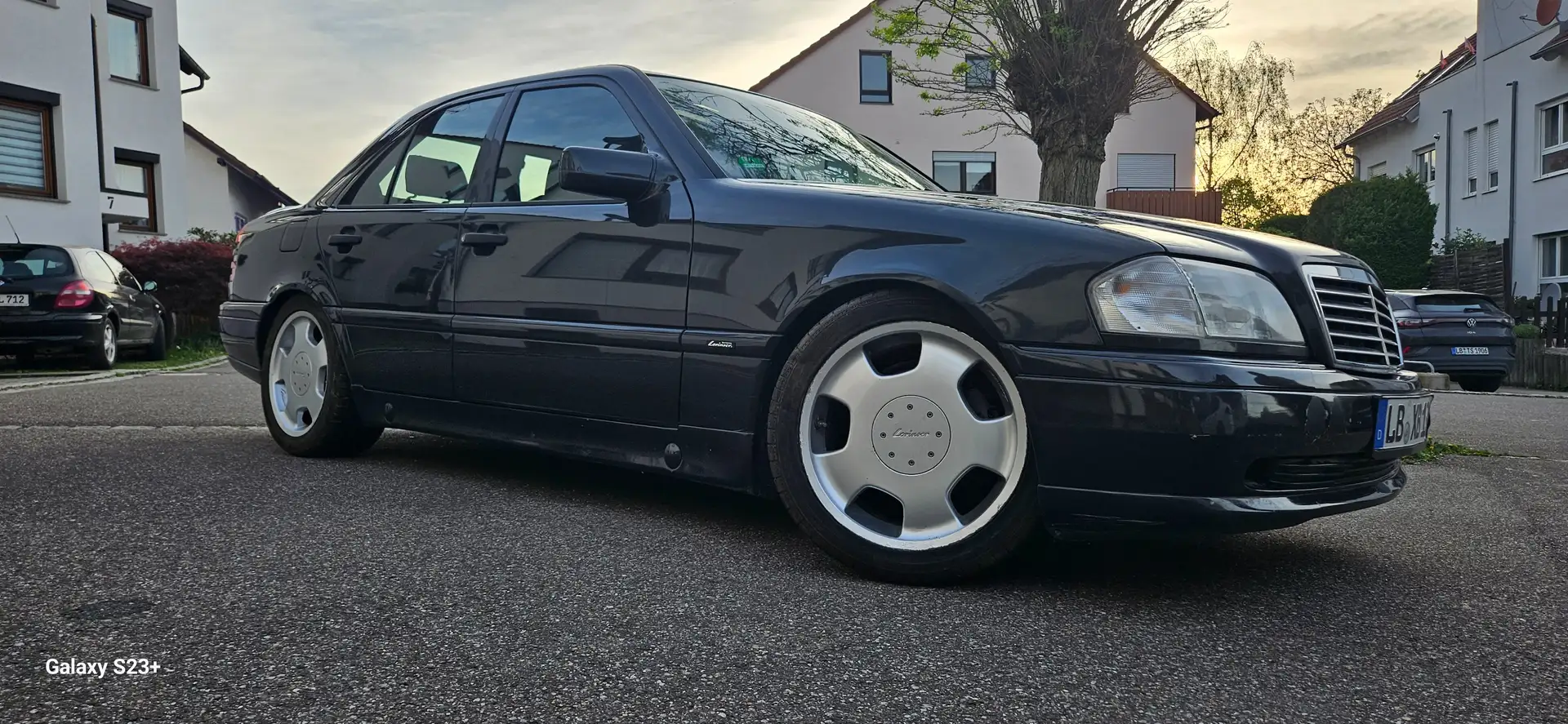 Mercedes-Benz 220 Sondermodel W 202 Negro - 2