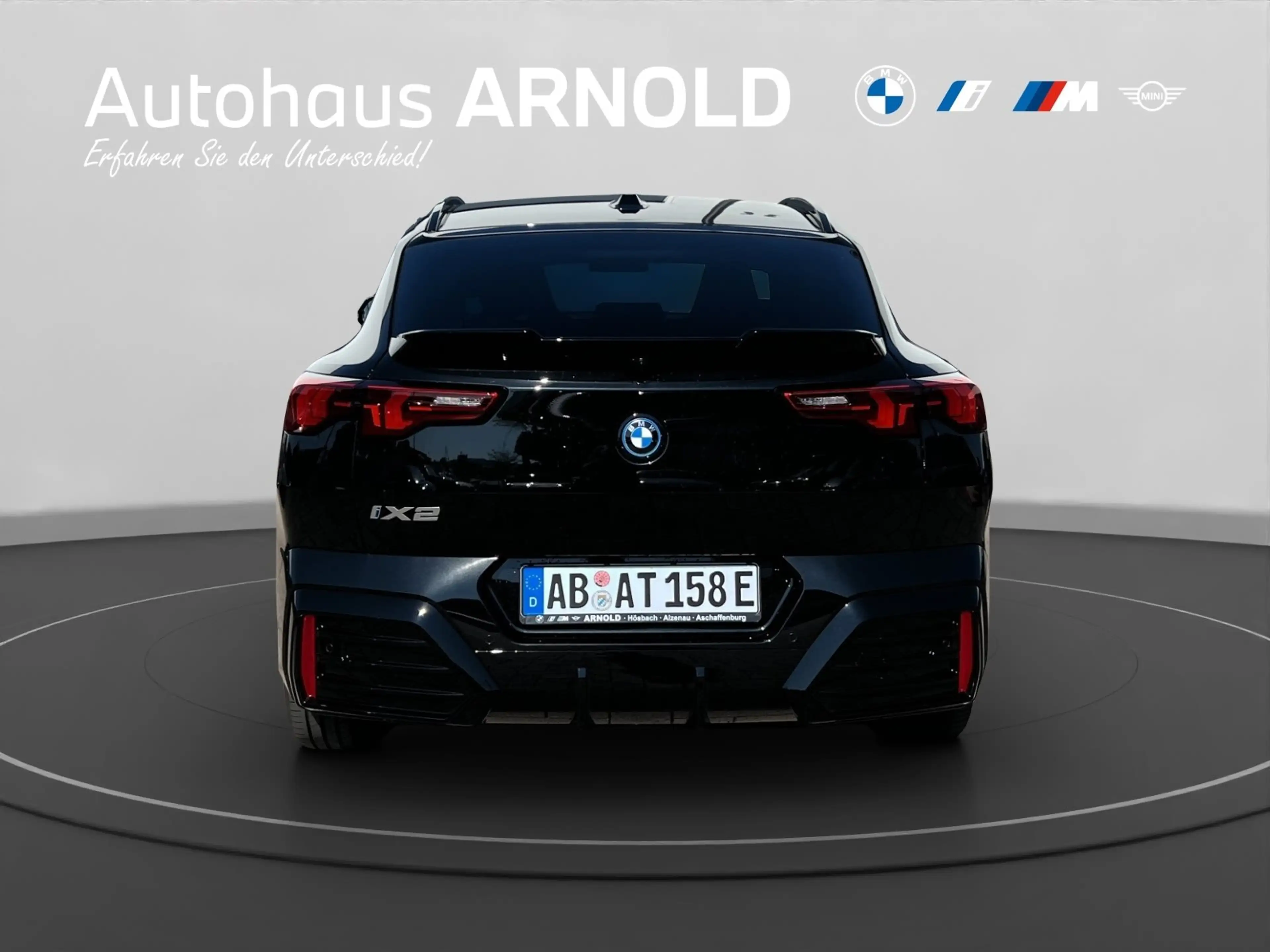 BMW iX2 xDrive30 M Sportpaket Pro Head-Up Harman Kardon Dr — photo 5