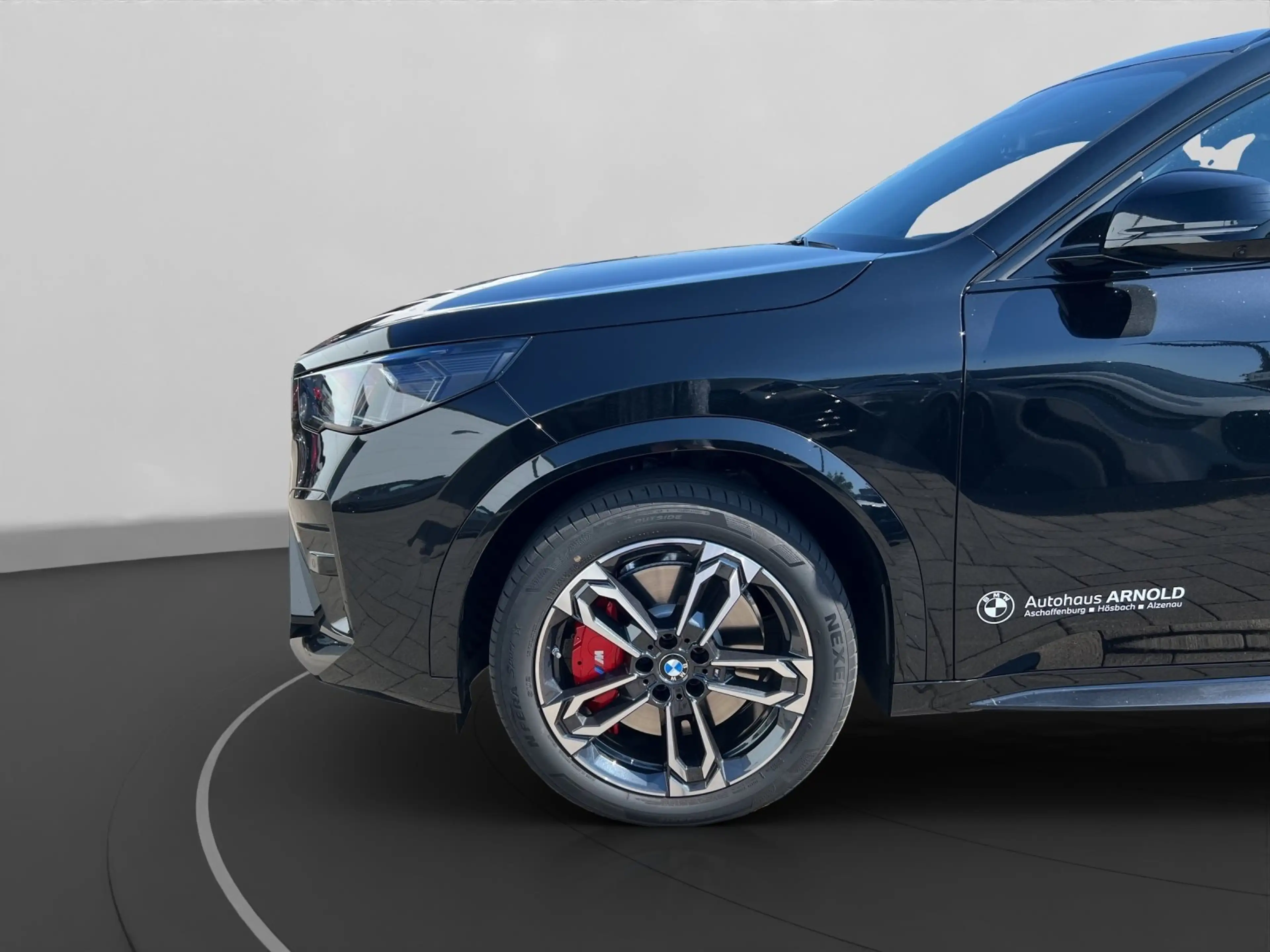 BMW iX2 xDrive30 M Sportpaket Pro Head-Up Harman Kardon Dr — photo 14