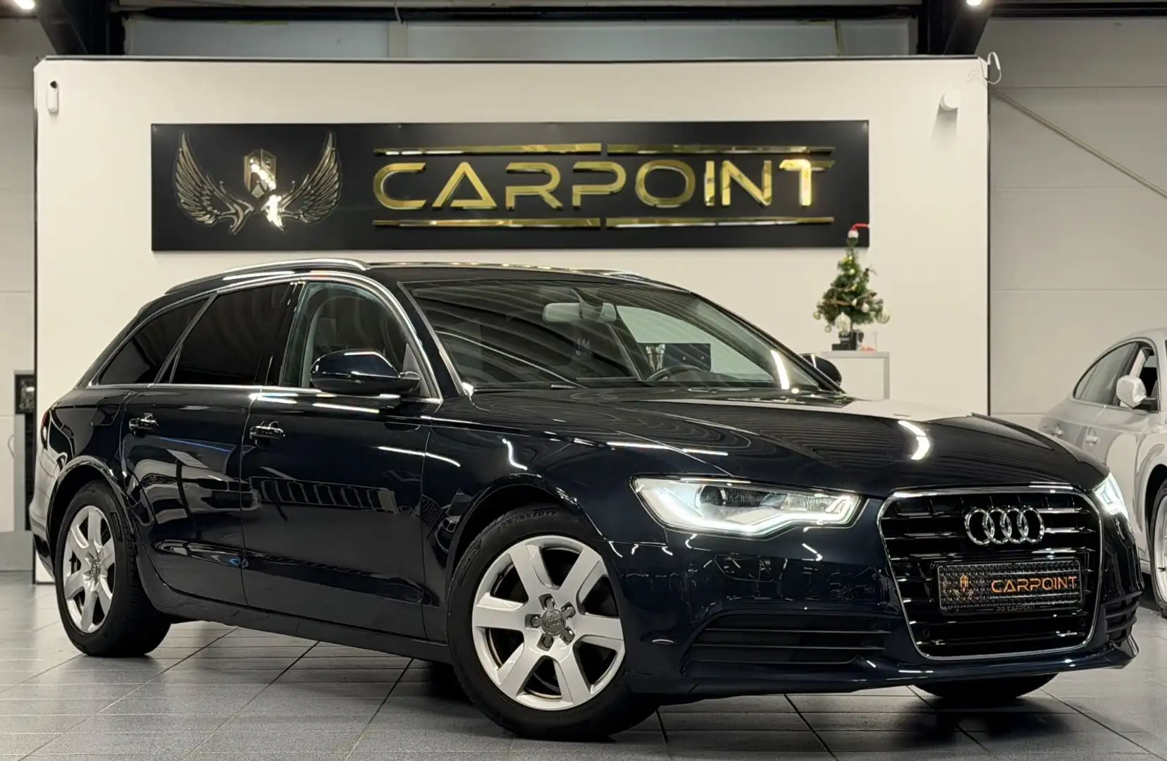 Audi A6 Avant 2.0 TDI / Xenon/Alcantara/Navi/PDC/ Zwart - 1