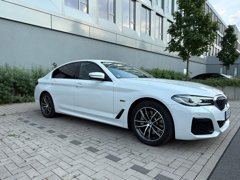 BMW 530 e M LCI | Laserlicht | HUD | Leder | M Sport — photo 4