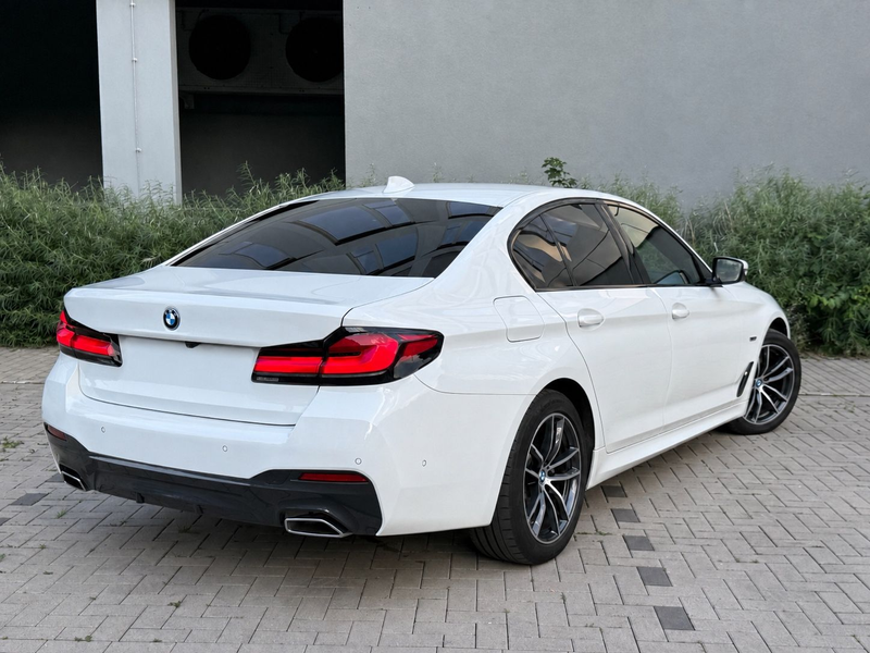 BMW 530 e M LCI | Laserlicht | HUD | Leder | M Sport — photo 8