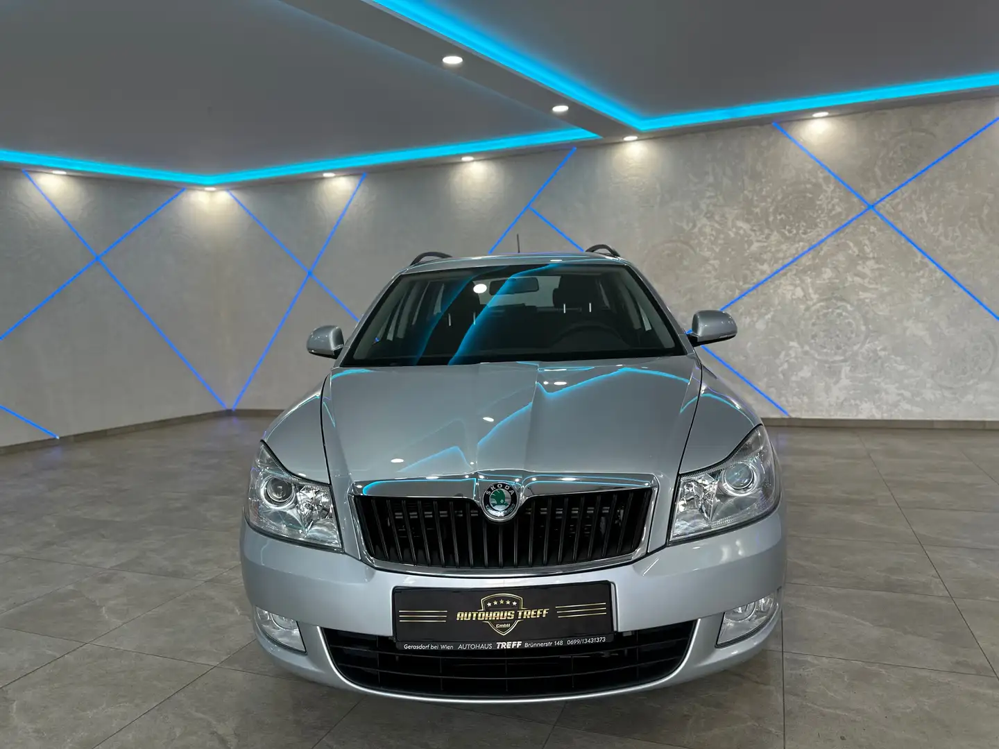 Skoda Octavia Combi Ambition1,6 TDI CR DPF 4x4*KLIMA*NEUE PÜ* - 2