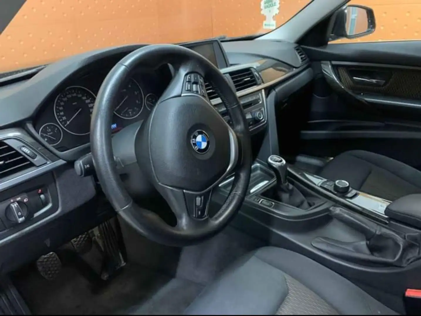 BMW 316 316d Luxury - 2