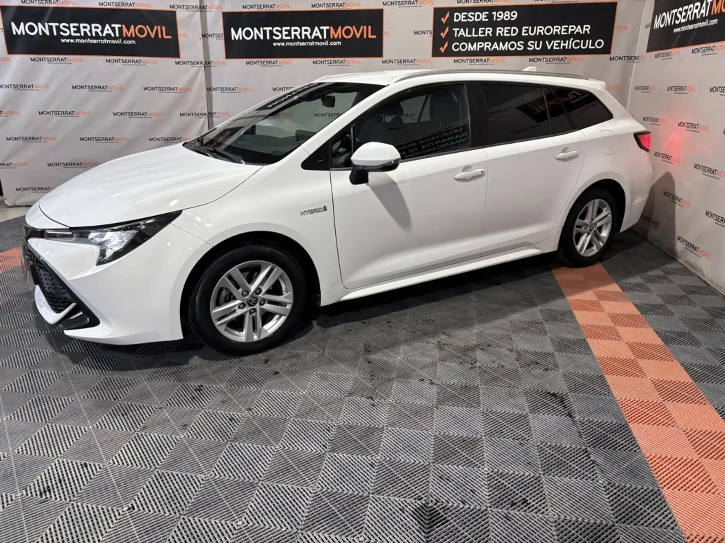 Toyota Corolla Touring Sports 125H Active Tech Blanc - 2