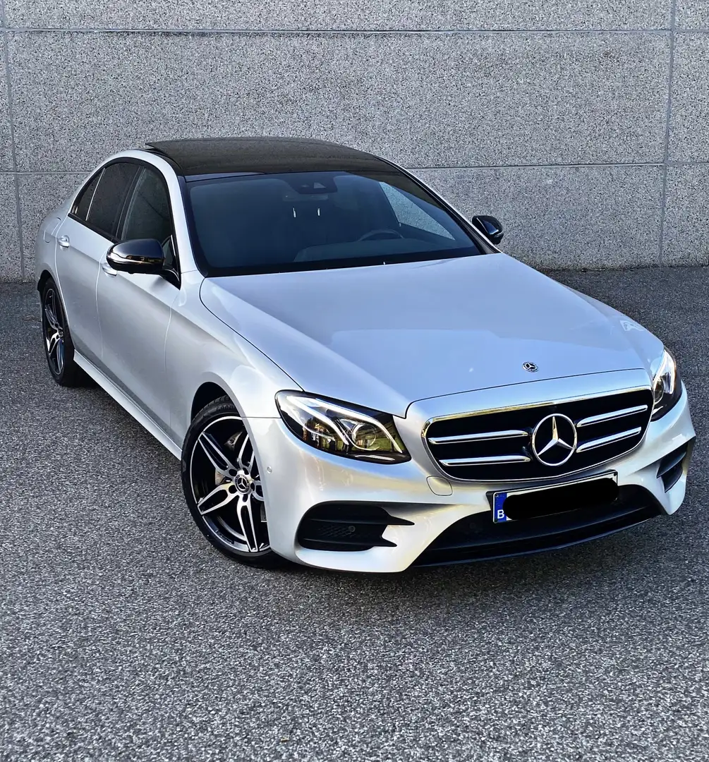 Mercedes-Benz E 200 /AMG-Line/Pano/Full/12-Maanden garantie - 1