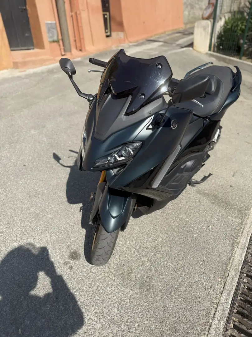 Yamaha TMAX 560 Vert - 1