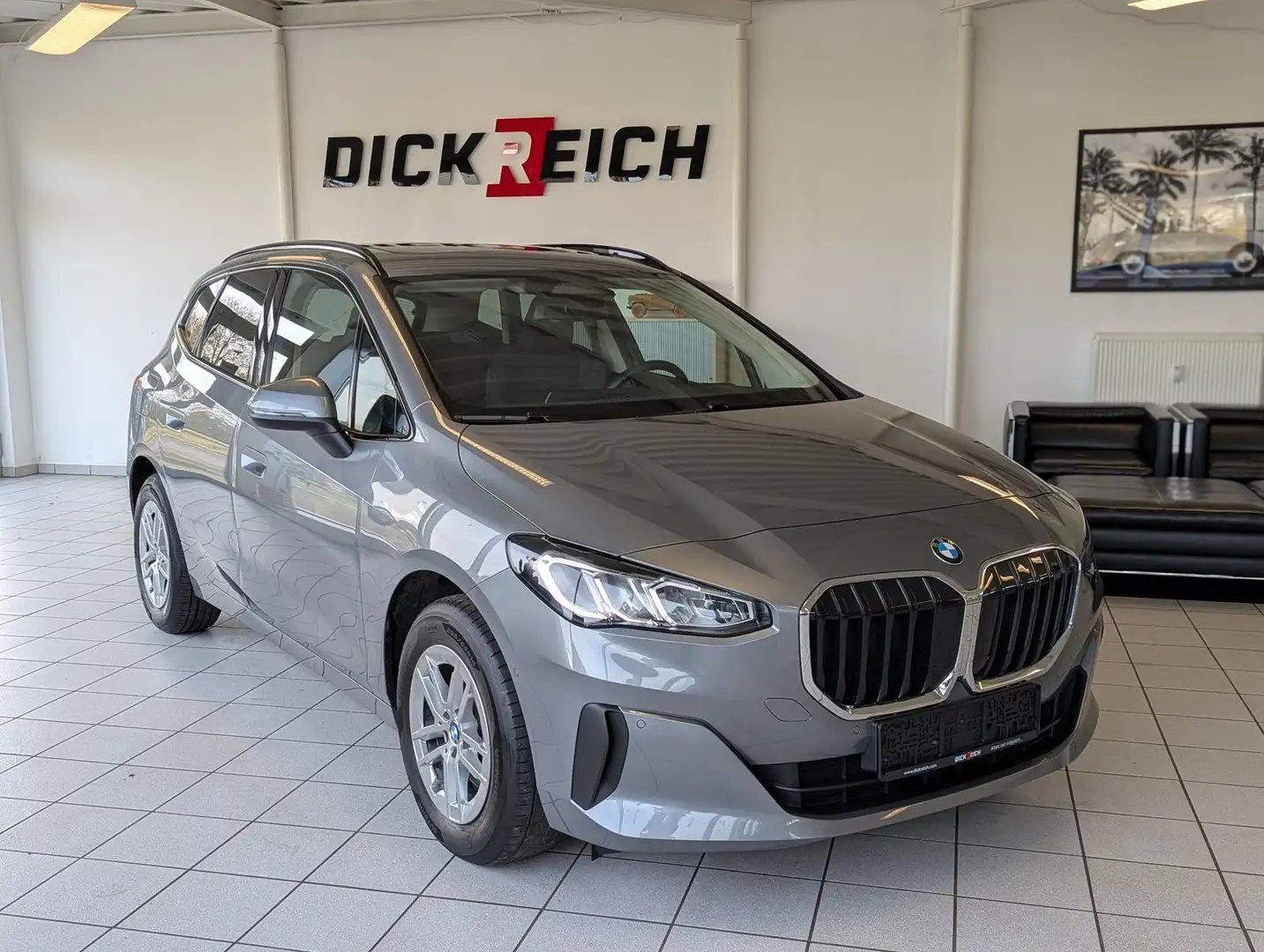 BMW 218 i Pano Sportsitz Lenkrad-H AHK Gris - 1