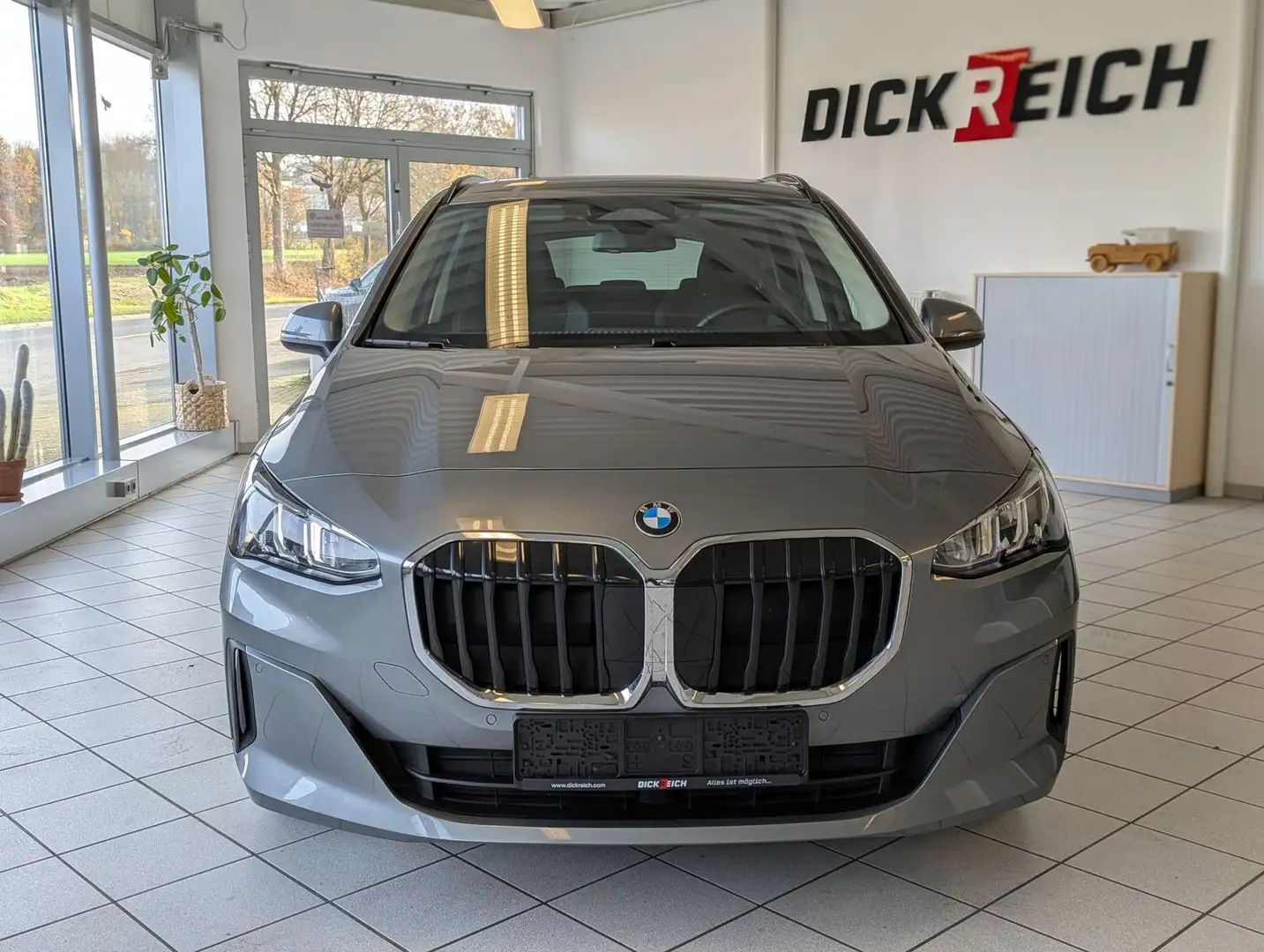 BMW 218 i Pano Sportsitz Lenkrad-H AHK Gris - 2