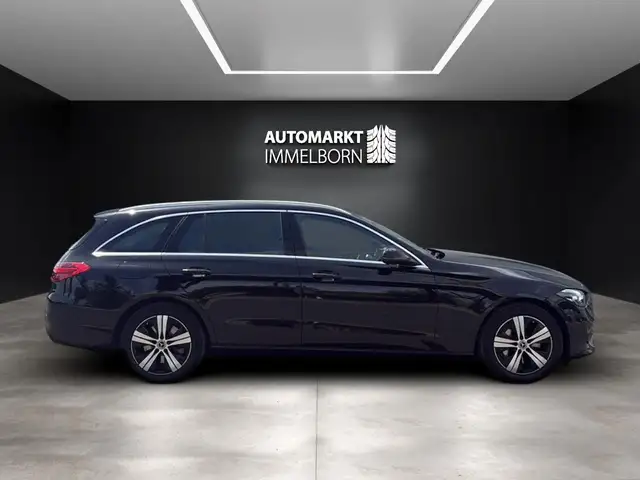 Mercedes-Benz C-Class view 7