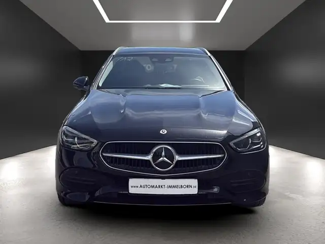 Mercedes-Benz C-Class view 8