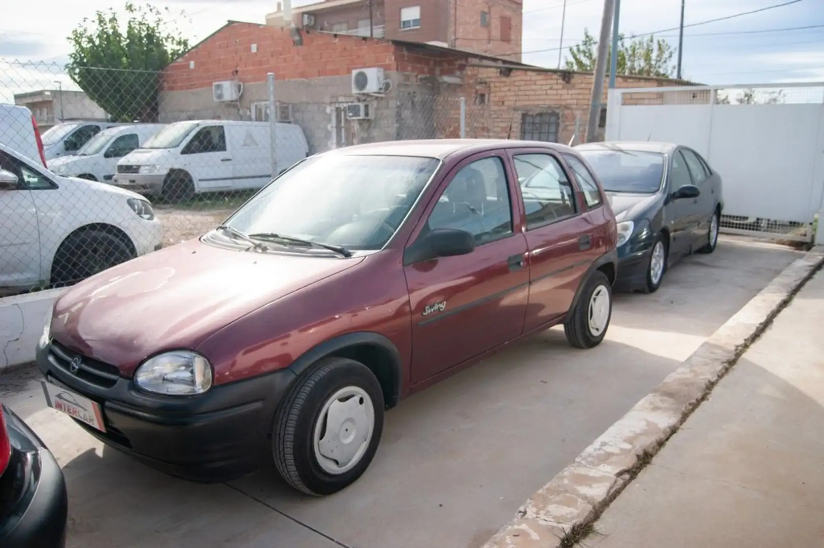 Opel Corsa 1.5D SWING Burdeos - 2